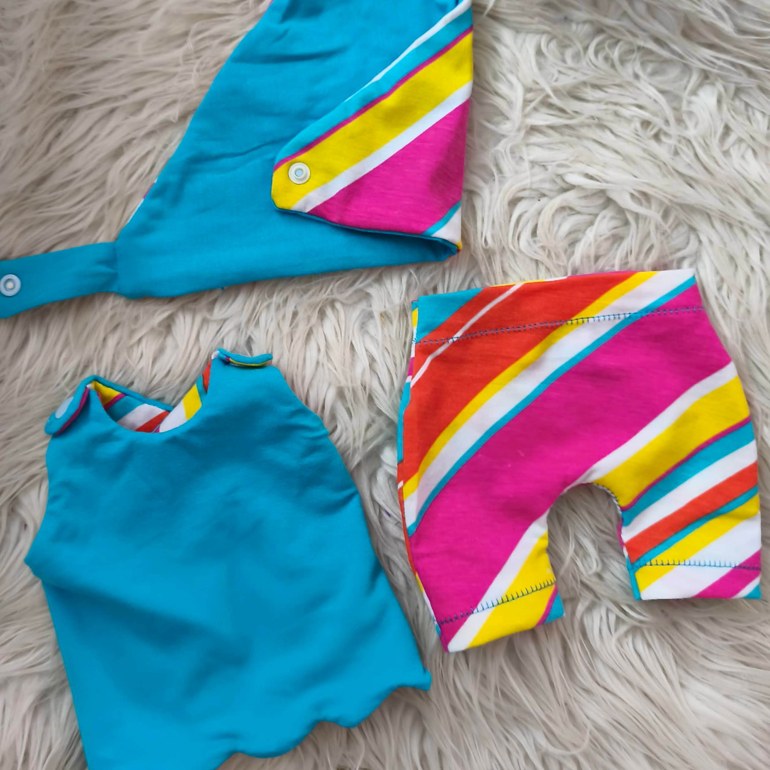 Stickdatei Puppenkleidung für Baby Puppe ca. 43cm Sommer Set 2553 - Sewando