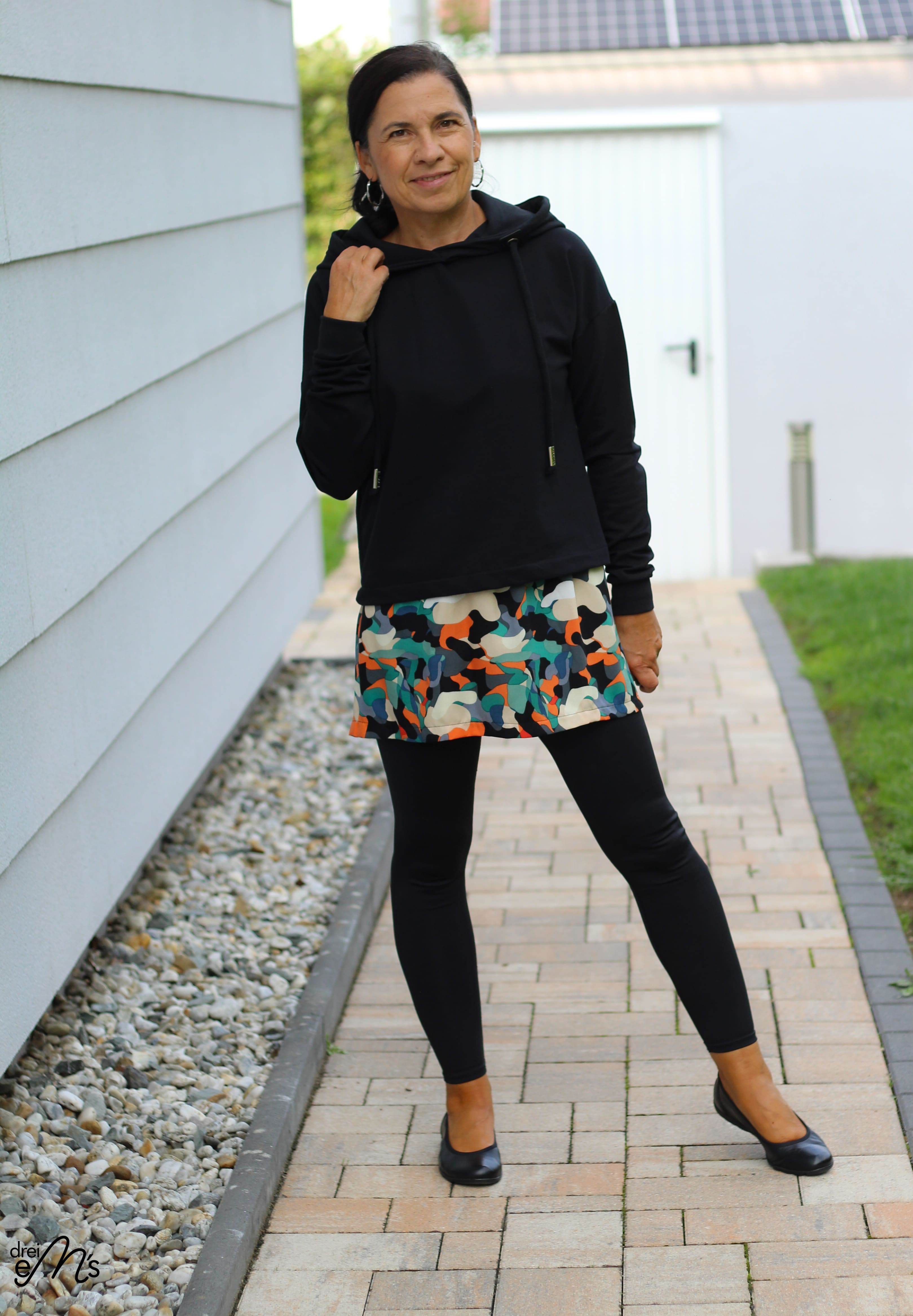 Schnittmuster Hoodie/Kleid/Rock GREDING Gr. 34-56 : - Sewando