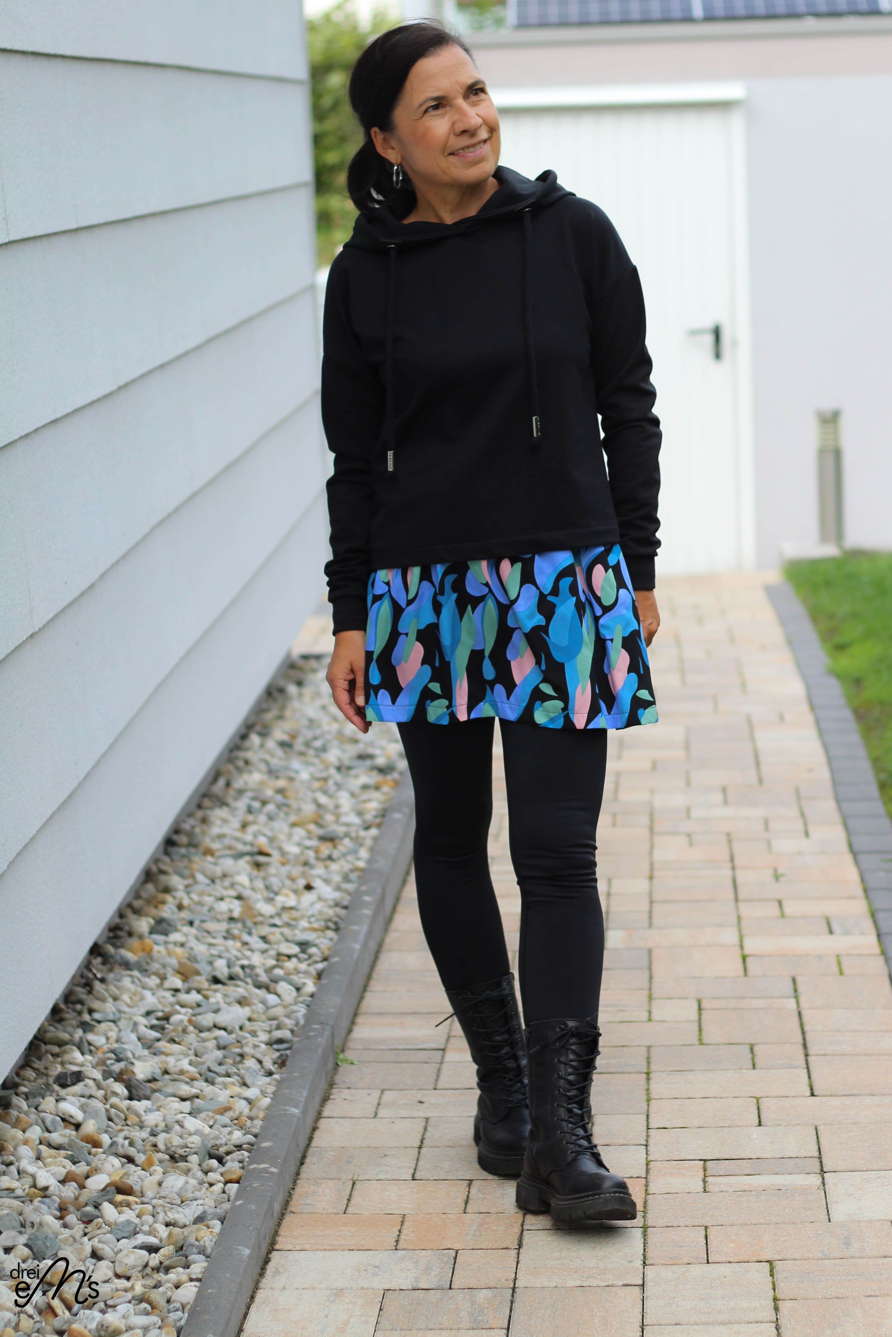 Schnittmuster Hoodie/Kleid/Rock GREDING Gr. 34-56 : - Sewando