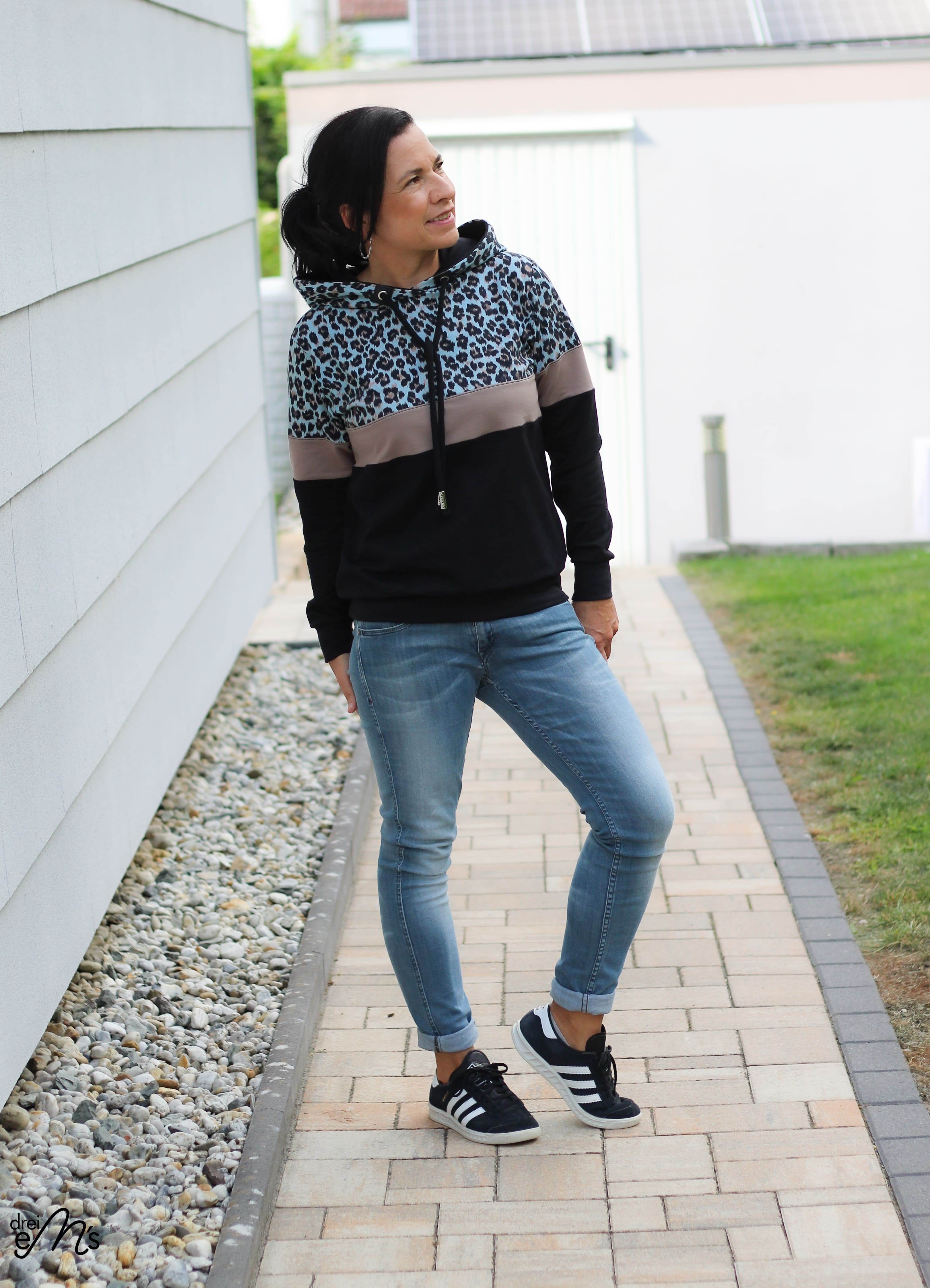 Schnittmuster Colorblocking Hoodie ENINGEN Gr. 34-56 : - Sewando