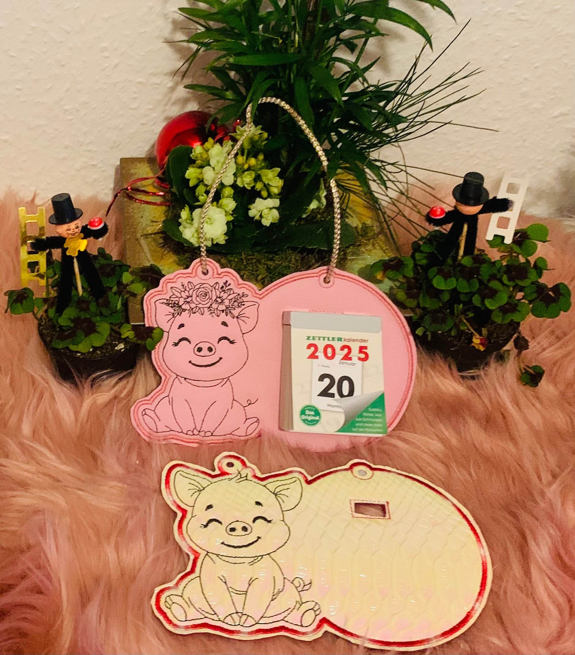 Stickdatei Schwein Kalender Abreisskalender Set 992 In the Hoop - Sewando