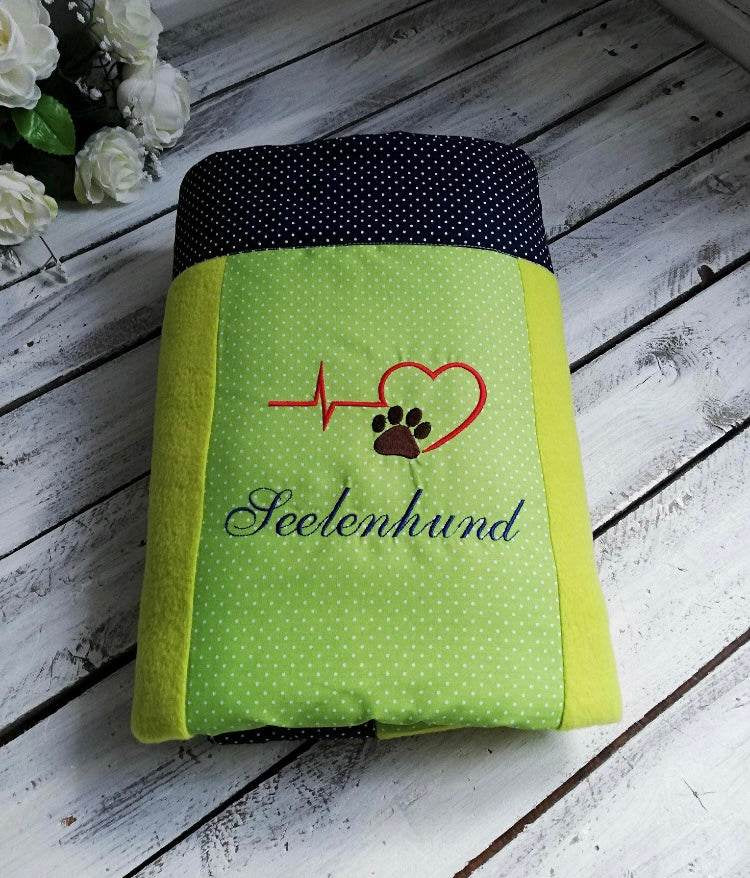 Stickdatei Hund Pfote Herz Herzlinie 479 - Sewando