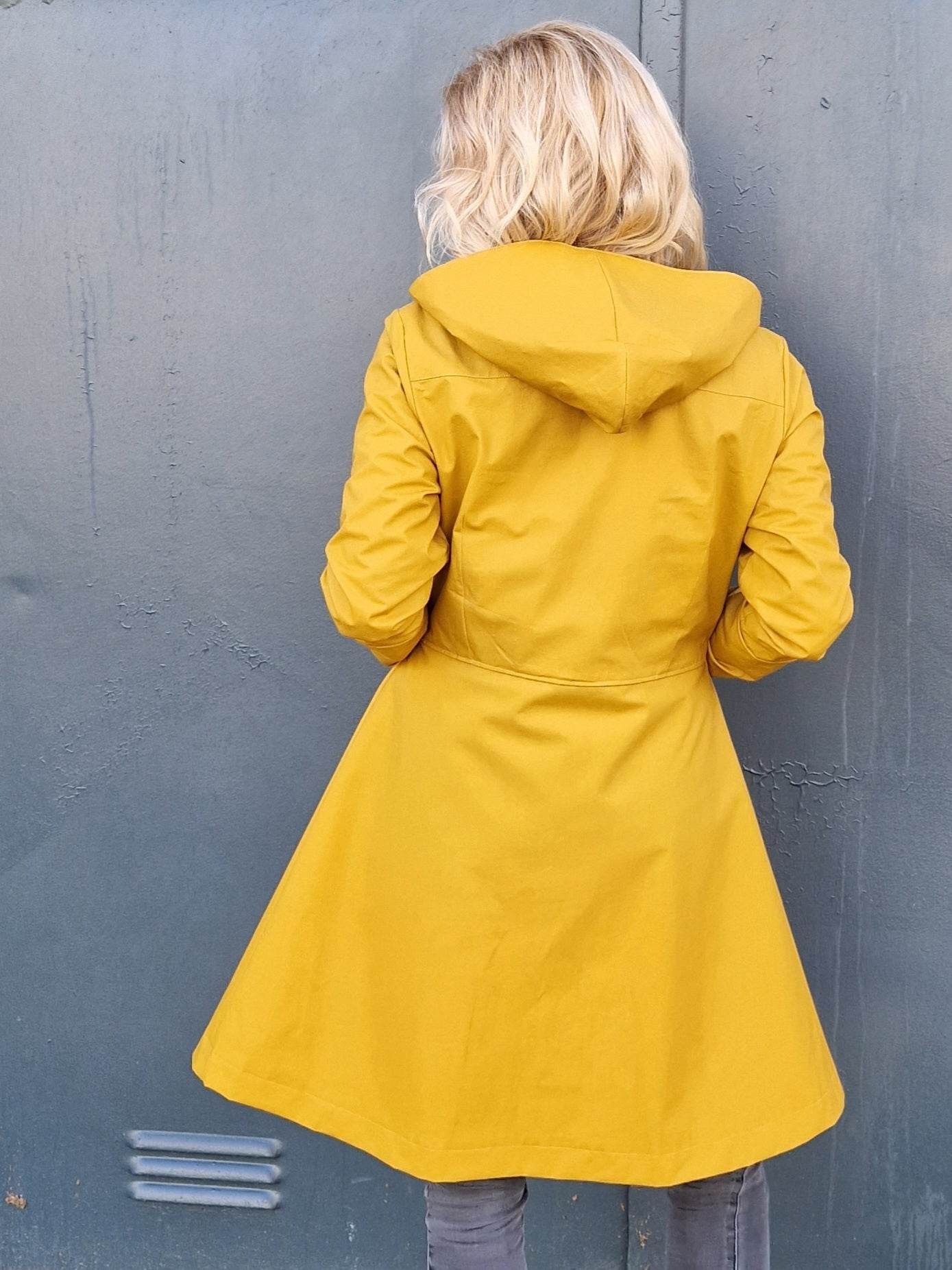 Schnittmuster Cardigankleid Feminina, Größe 32 - 50 : - Sewando