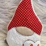 Stickdatei Doodle Wichtel Gnome mit Herz In the Hoop Set 907 - Sewando