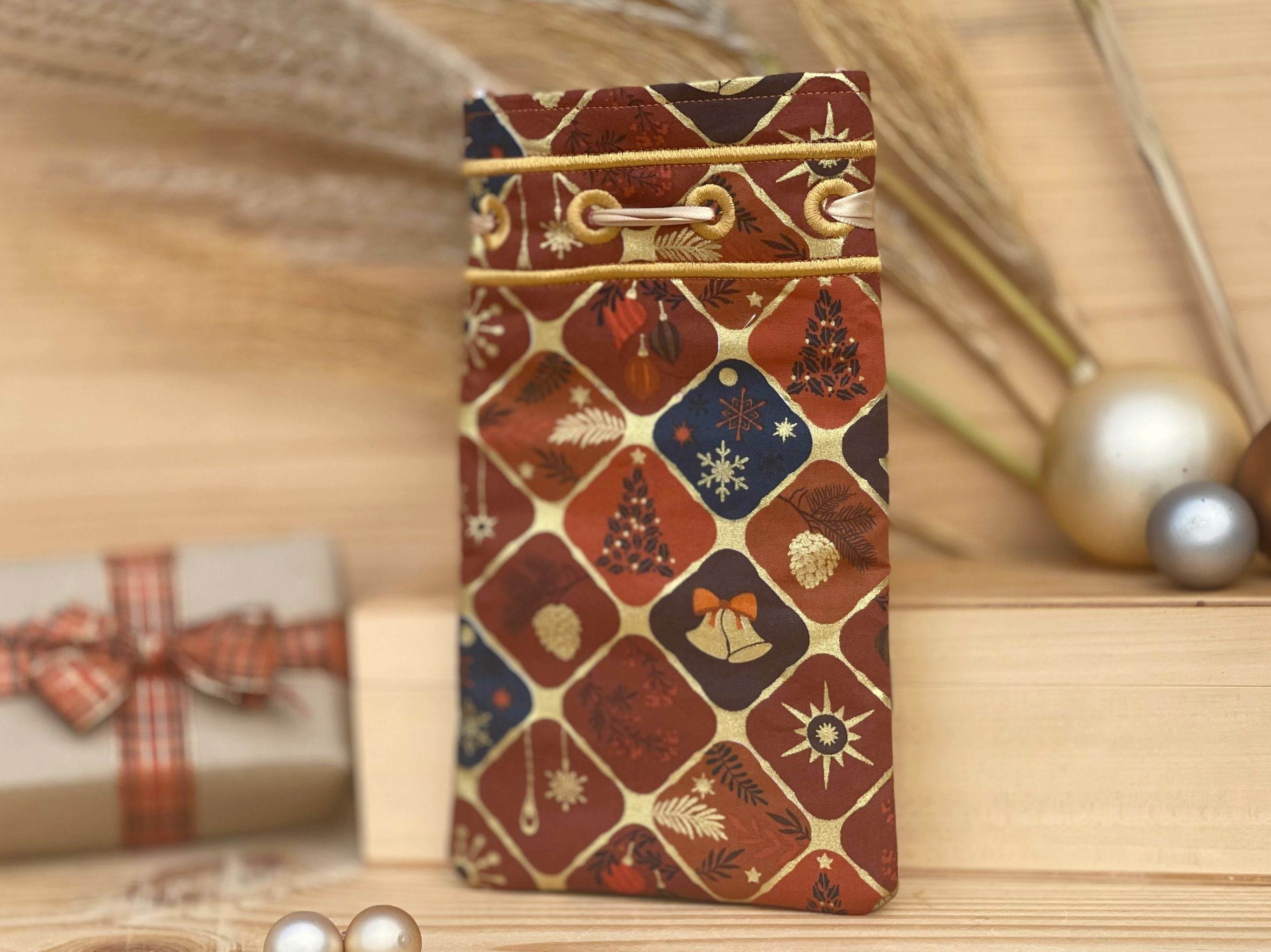 Stickdatei Geschenkbeutel Set mit 5 Größen, ITH Beutel “Wrap” mit Innenfutter - Sewando