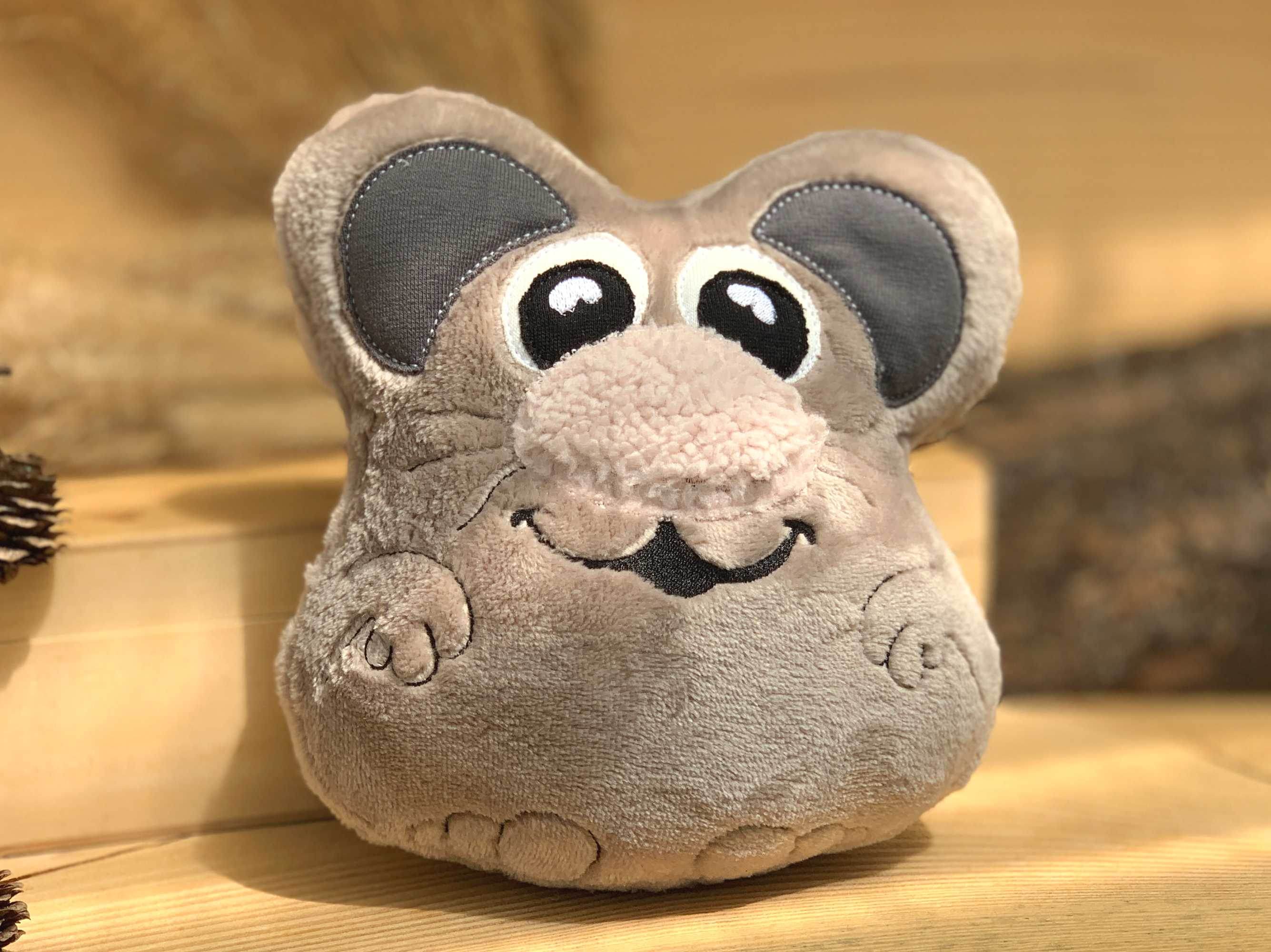 Stickdatei Maus 20x23, ITH Kuscheltier mit Applikationen - Sewando