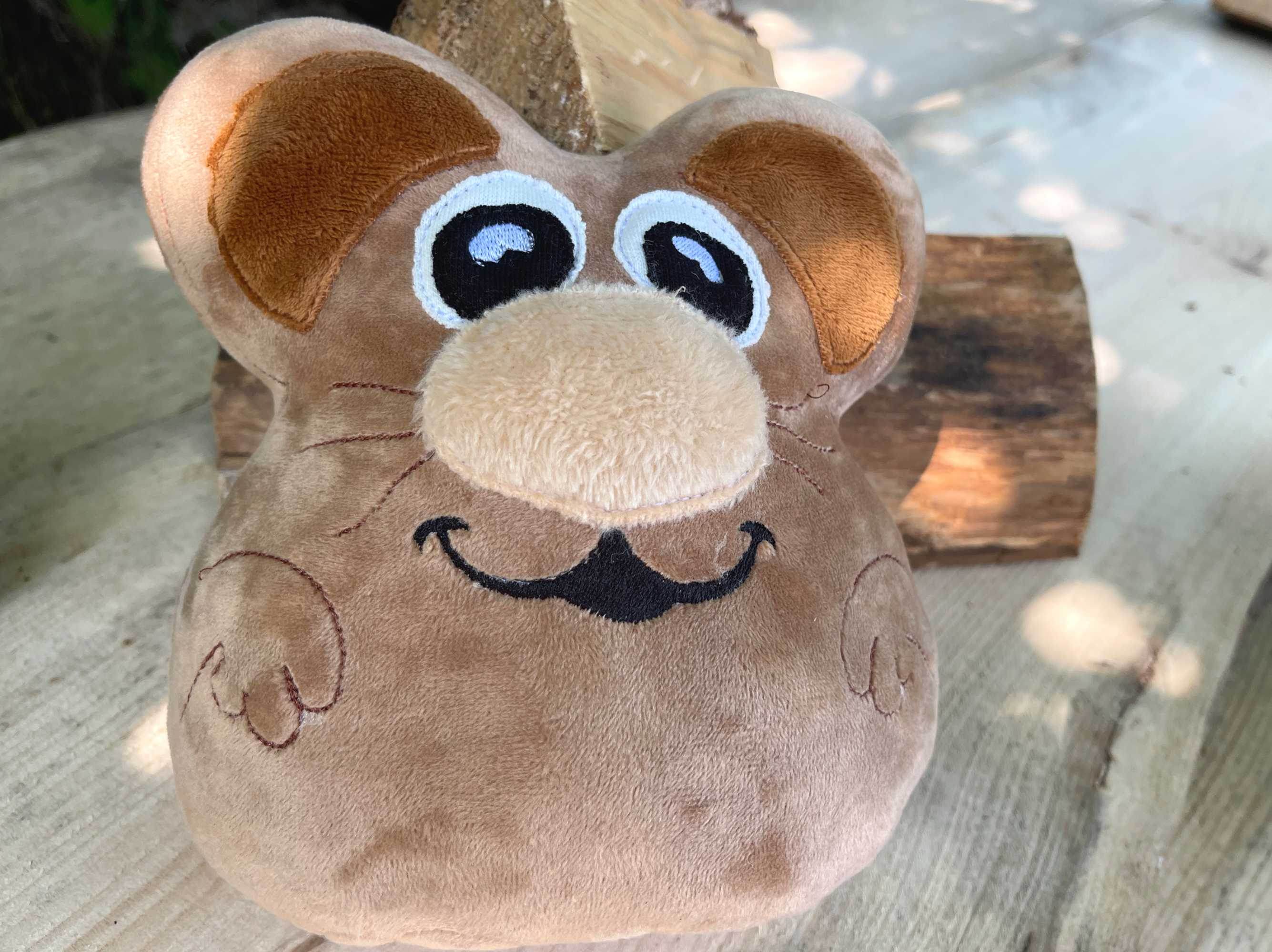 Stickdatei Maus 18x20, ITH Kuscheltier mit Applikationen - Sewando