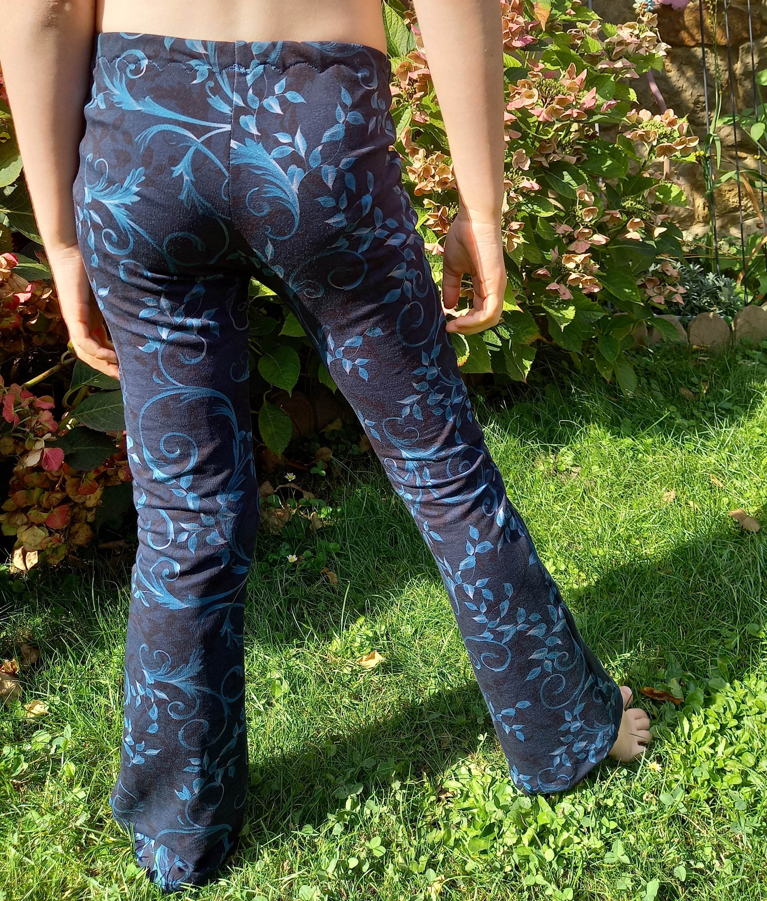 Schnittmuster timtom No.47 Bootcut-Leggings Gr. 110-170 - Sewando