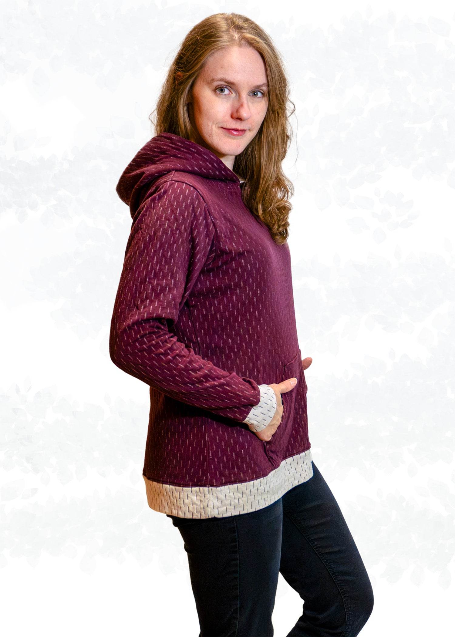 Schnittmuster Jenna – Hoodie & Pullover mit Kapuze oder Kragen Gr. 34-50 / BU 80-116 - Sewando