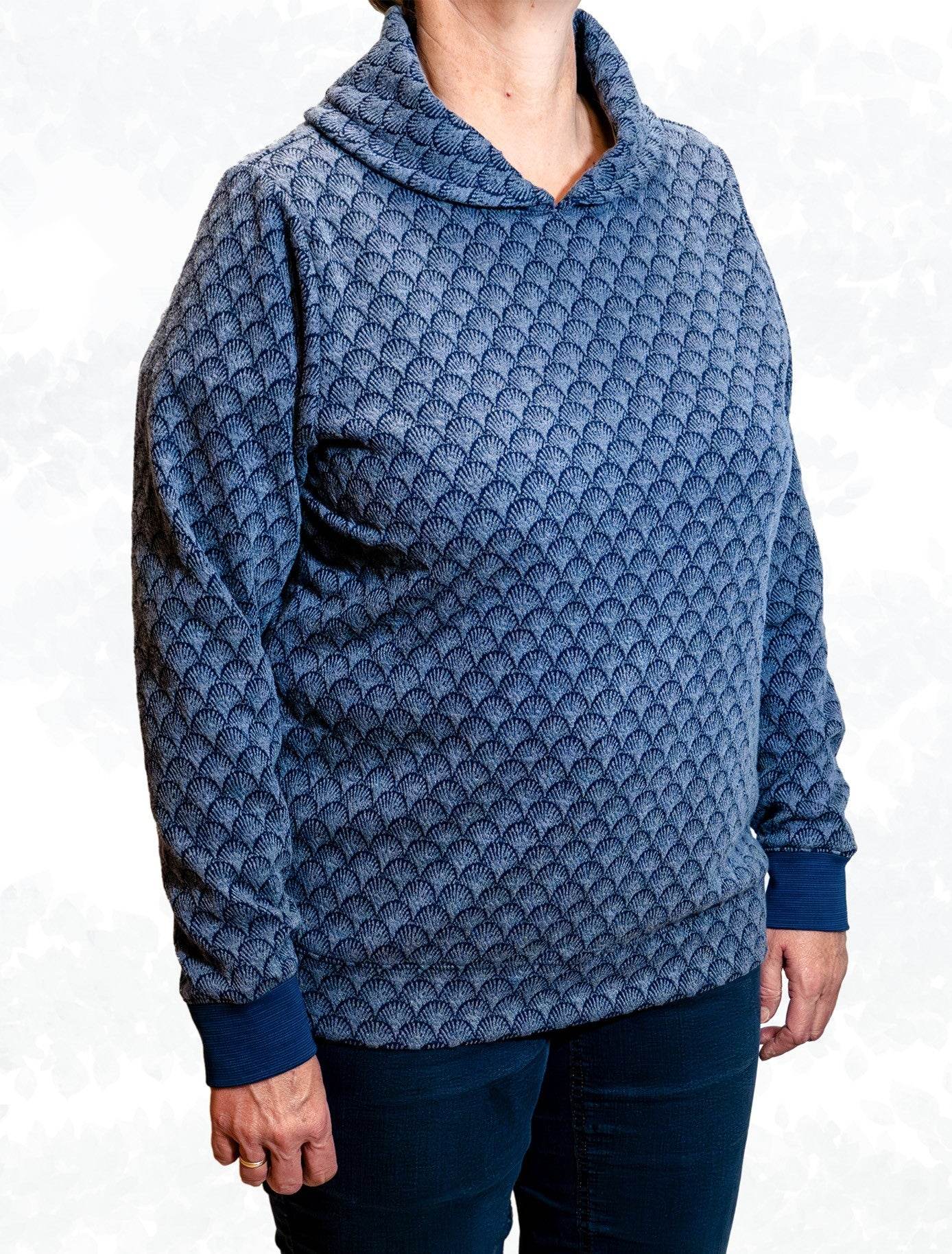 Schnittmuster Jenna – Hoodie & Pullover mit Kapuze oder Kragen Gr. 34-50 / BU 80-116 - Sewando