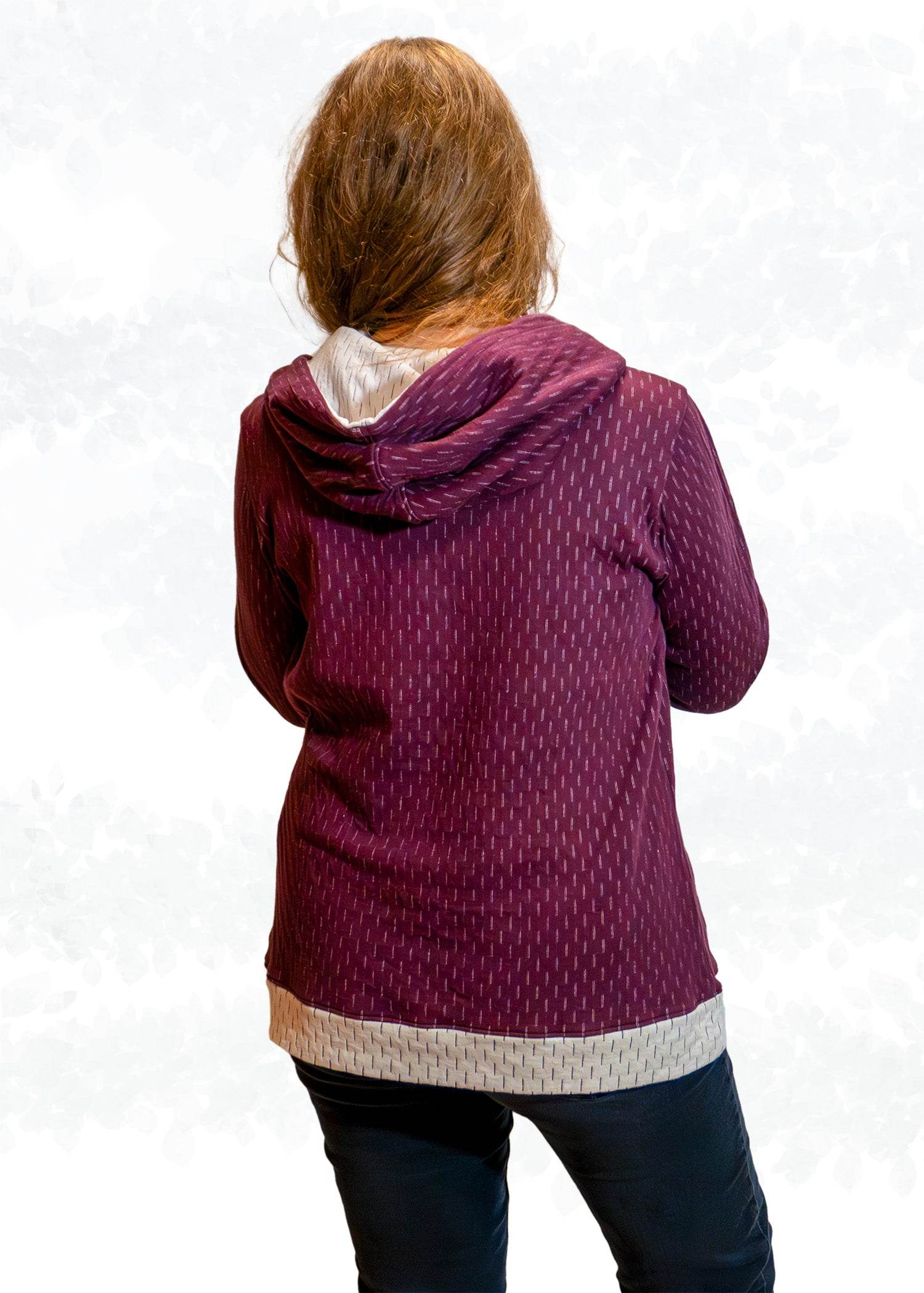 Schnittmuster Jenna – Hoodie & Pullover mit Kapuze oder Kragen Gr. 34-50 / BU 80-116 - Sewando