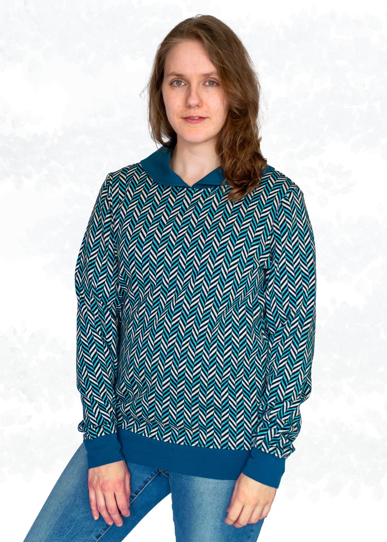 Schnittmuster Jenna – Hoodie & Pullover mit Kapuze oder Kragen Gr. 34-50 / BU 80-116 - Sewando