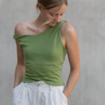 Schnittmuster Asymmetrisches One-Shoulder Top mit Drehung - JULE - Gr. 32 - 46 - Sewando