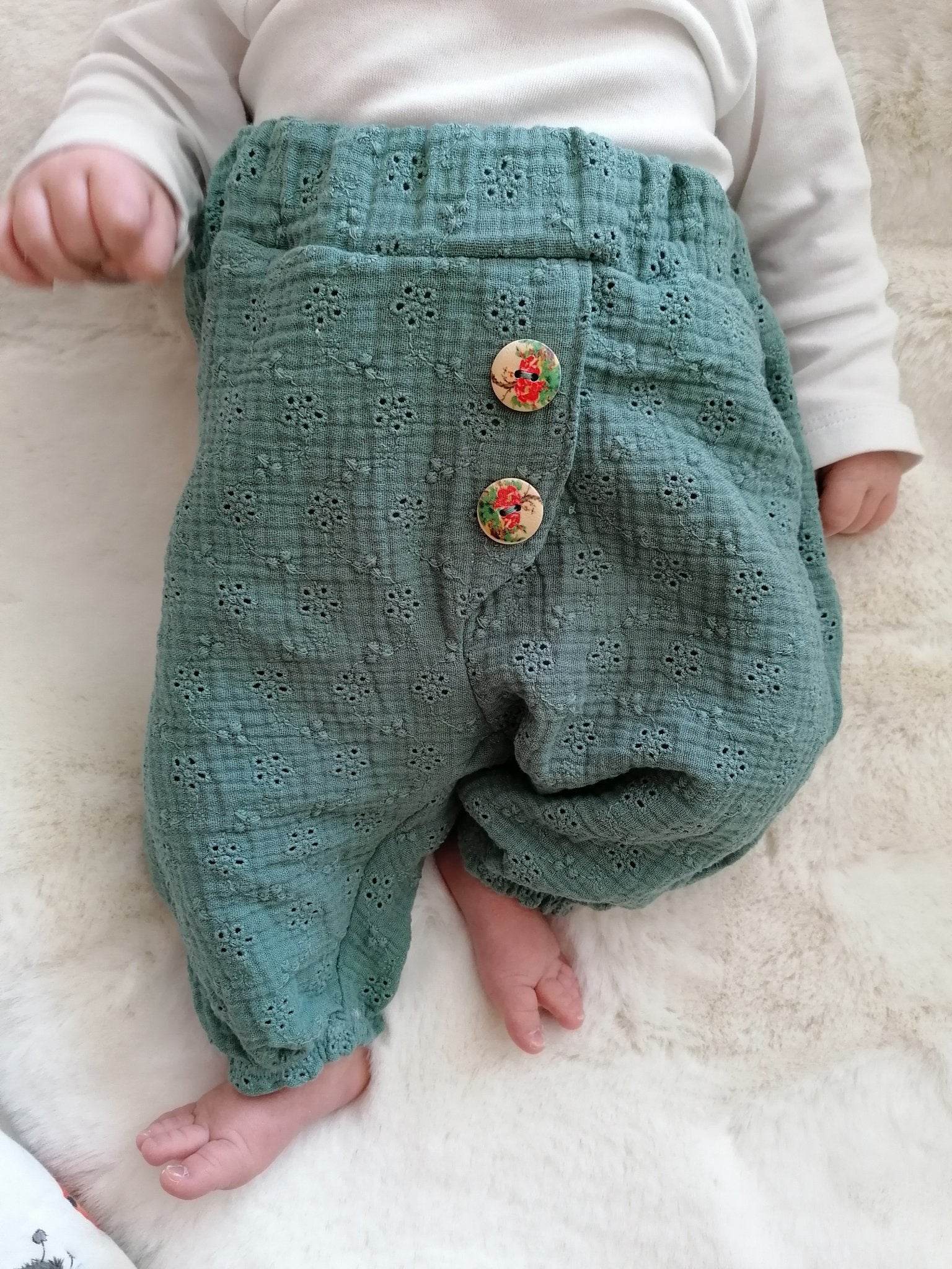 Schnittmuster Kinderhose Sollys Gr. 56-140 - Sewando