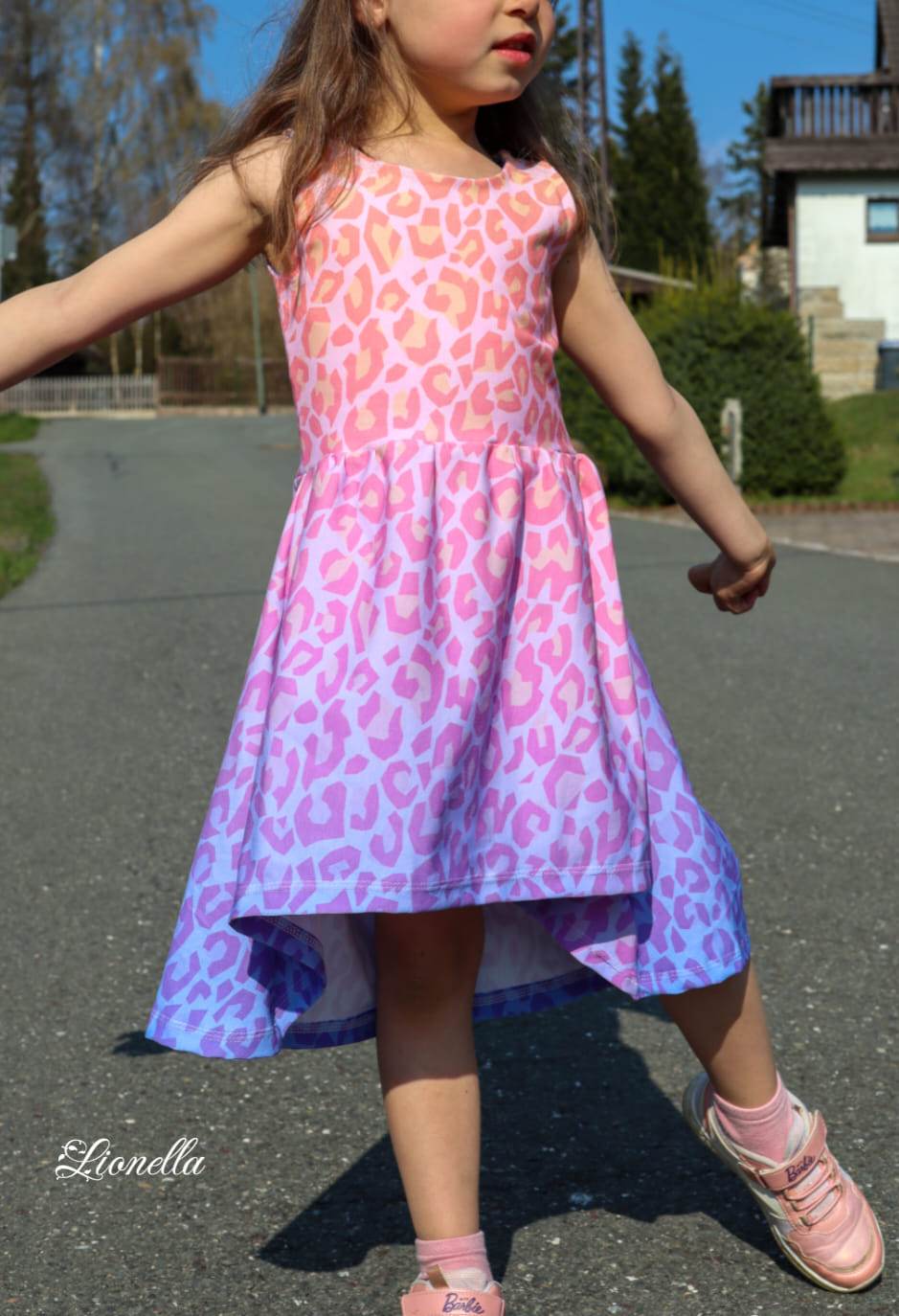 Happy Roxani - Gr 86-152 - Vokuhila Kleid Schnittmuster - Sewando