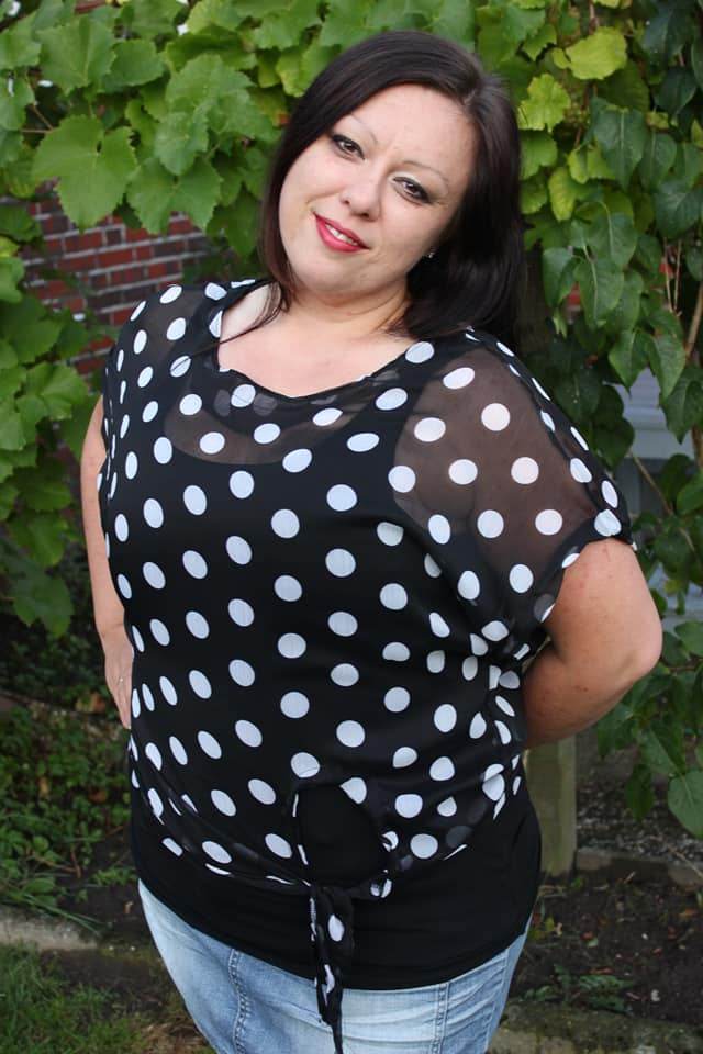 Schnittmuster Shirt MissVerknotet Gr. 30-48 - Sewando