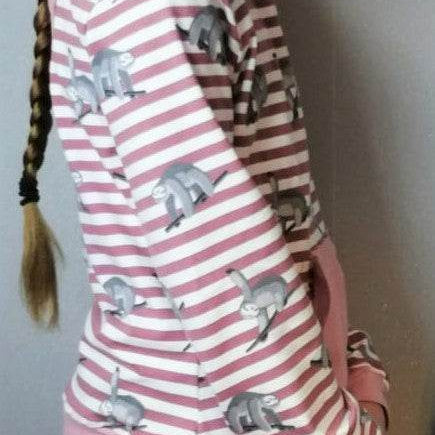 Schnittmuster Kim - Kinderhoodie mit Kapuze oder Wickelkragen Gr. 86-158 - Sewando