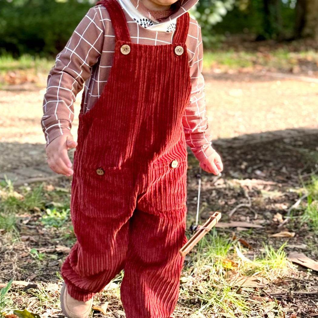 Schnittmuster Mitwachs-Kinderlatzhose & Latzshorts | Gr. 86 - 128 - Sewando