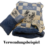 Stickdatei Chihuahua langhaar "Betty" - realistisch - FÜR HELLE STOFFE