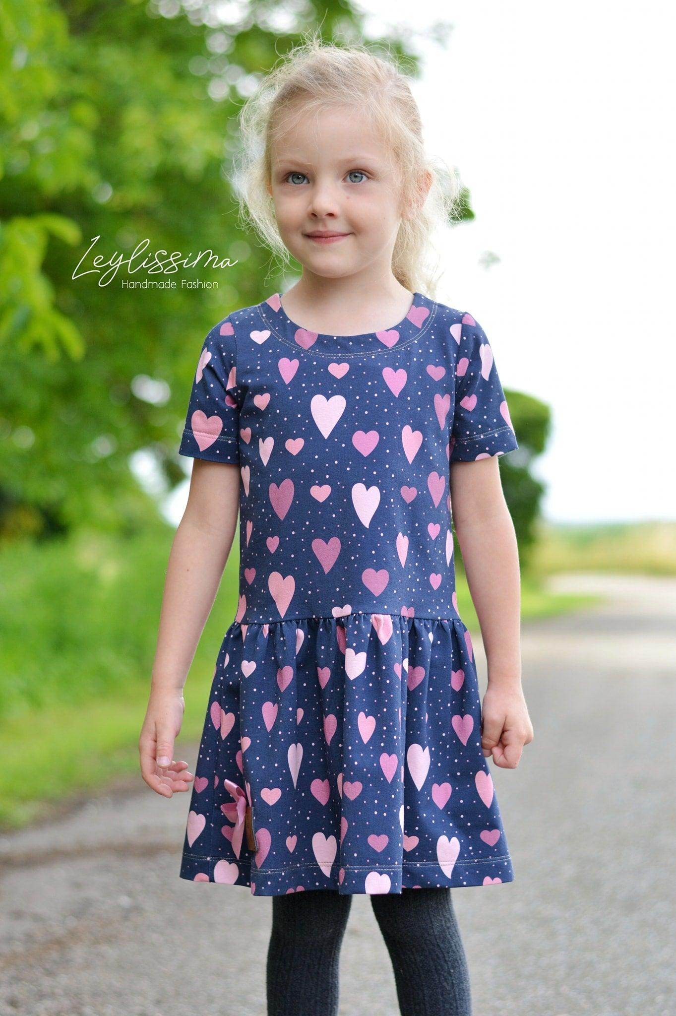 Kleid Jane – Schnittmuster für Kinderkleid & Tunika mit Kapuze Gr. 86-146 - Sewando