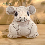 Stickdatei armadillo Stuffie Set 6 Größen, ITH Stickdatei Gürteltier - Sewando