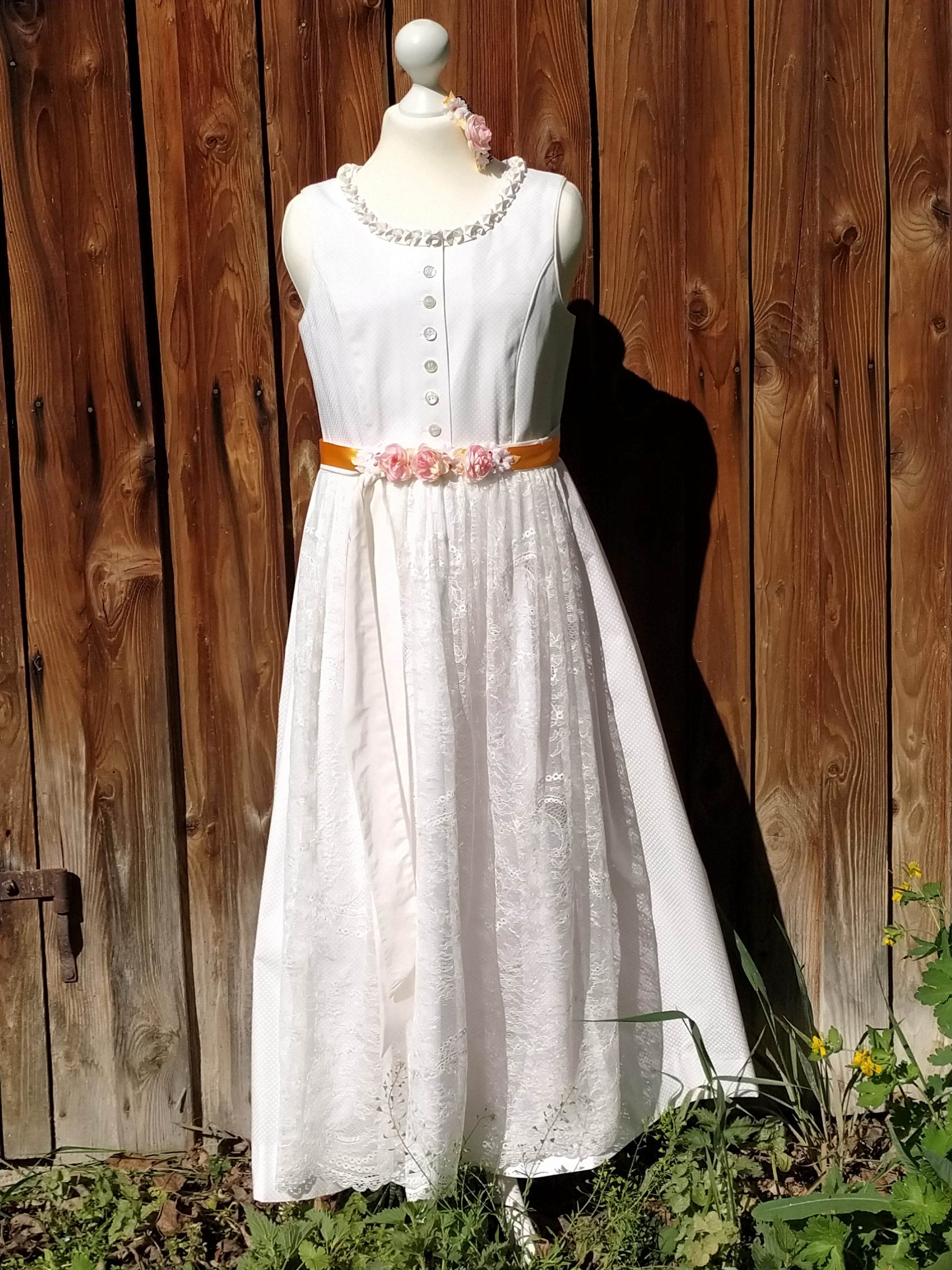 Schnittmuster Kinderdirndl Felia Gr. 122-158 - Sewando