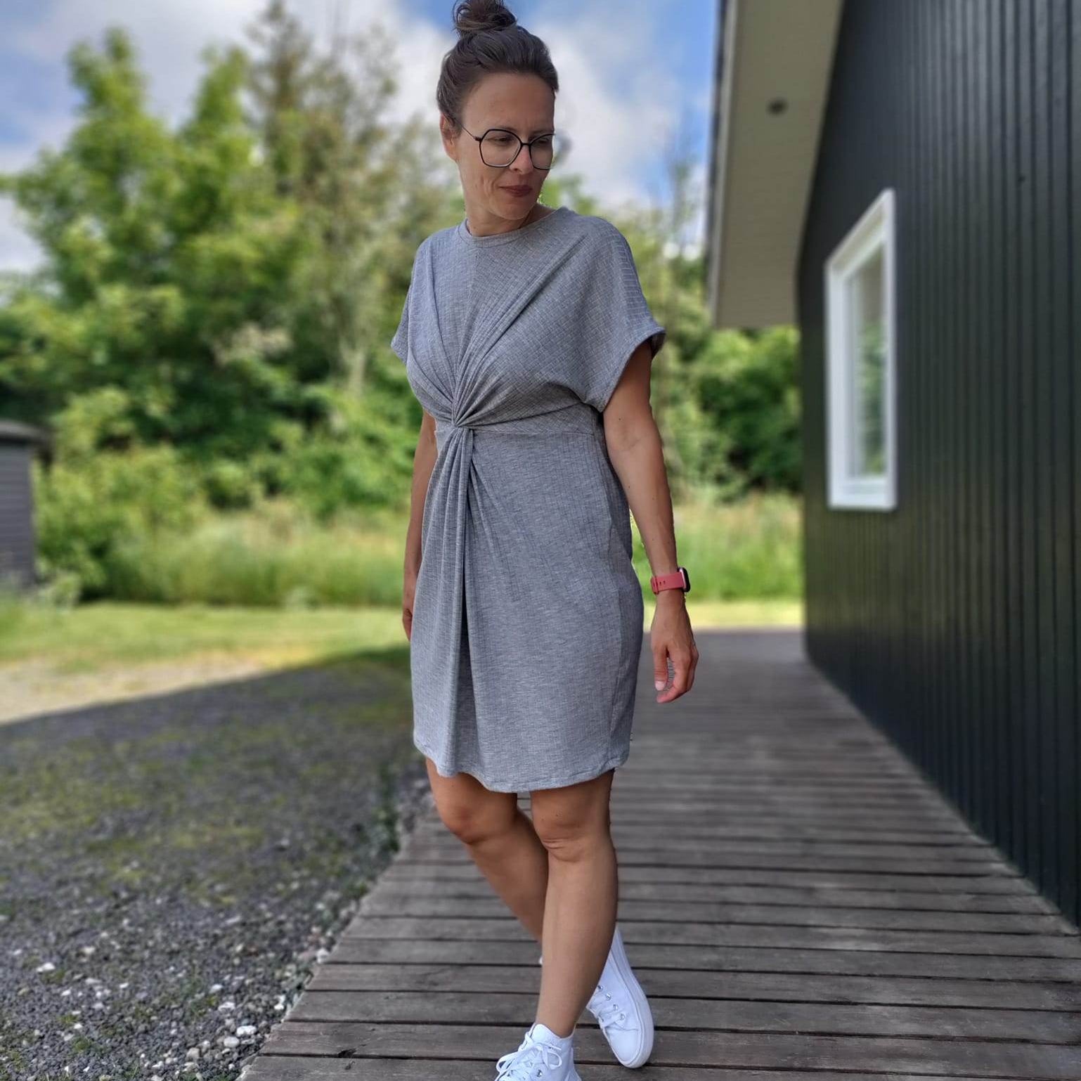 Schnittmuster Kleid Dreje Gr. 32-50 - Sewando