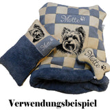 Stickdatei Applikation Yorkshire Terrier "Gizmo" - realistisch - FÜR HELLE STOFFE