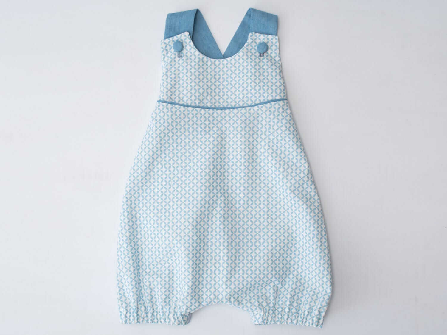 Latzhose Overall Schnittmuster Ebook pdf PHIL Größen: 56/62, 68/74, 80/86, 92/98 Schnittmuster PDF Ebook download Patternforkids 