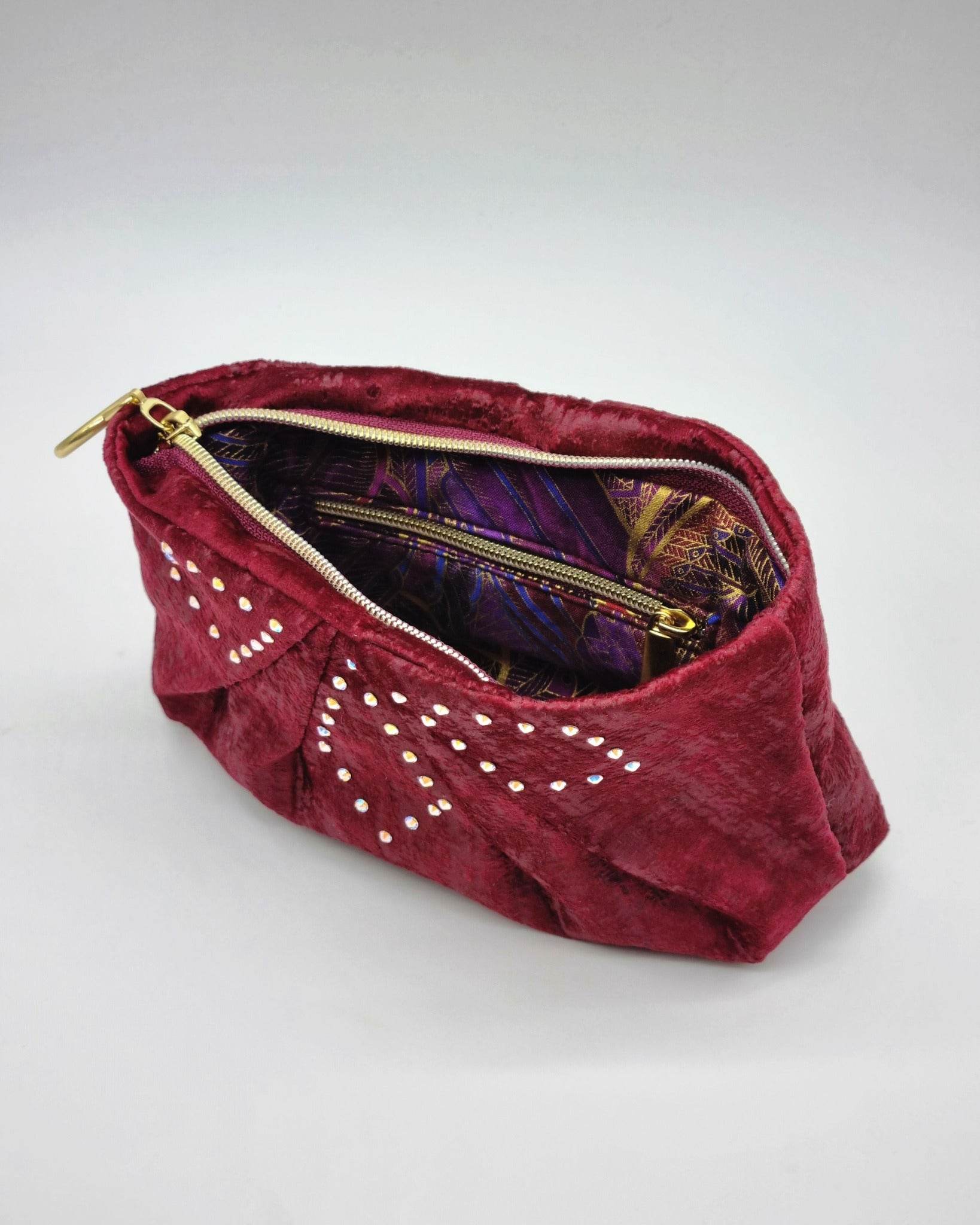 Schnittmuster Clutch Leni mit raffinierten Streifen - Sewando