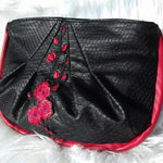 Schnittmuster Clutch Leni mit raffinierten Streifen - Sewando