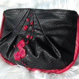 Schnittmuster Clutch Leni mit raffinierten Streifen - Sewando