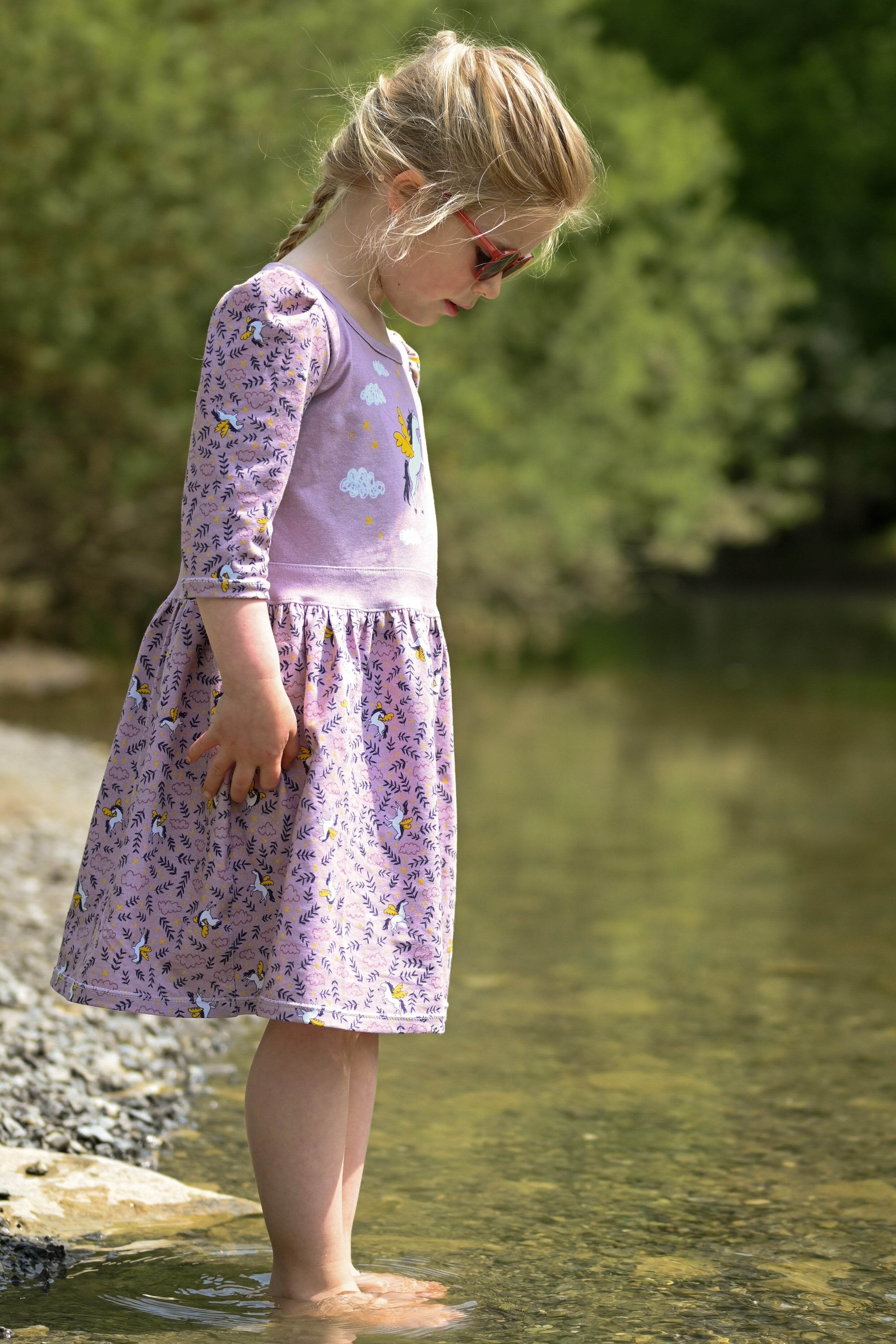 Schnittmuster Kleid Jana MiniMe Gr. 86-140 - Sewando
