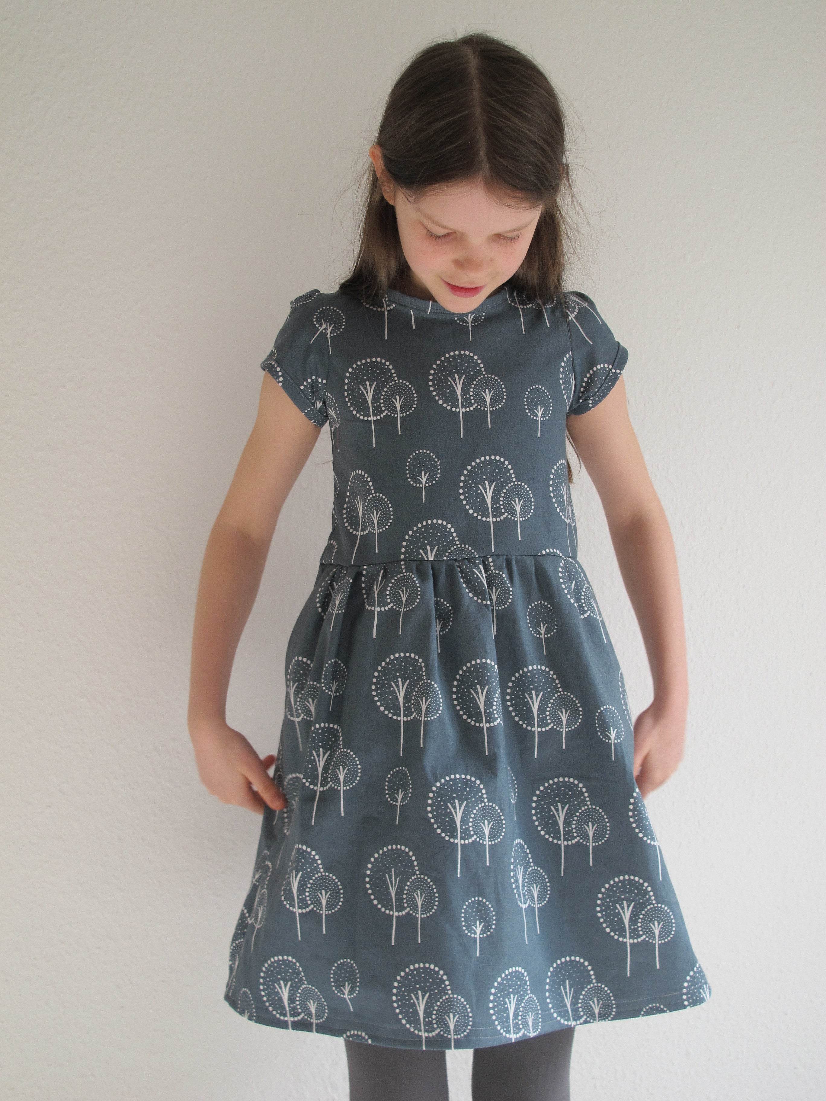 Schnittmuster KLEID LISABETH Gr. 86-140 - Sewando