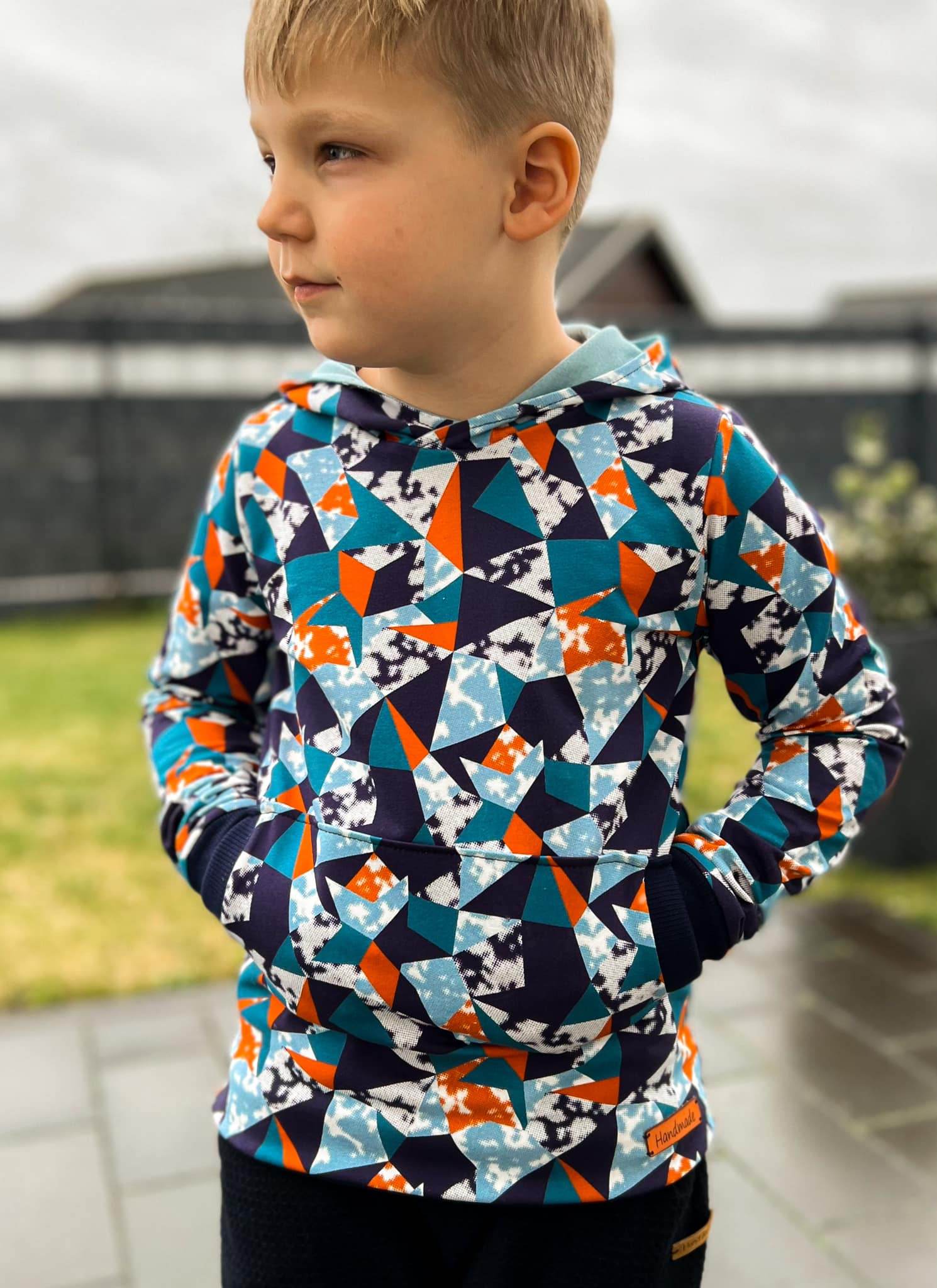 Basichoodie Bobby Schnittmuster 50-170 - Sewando