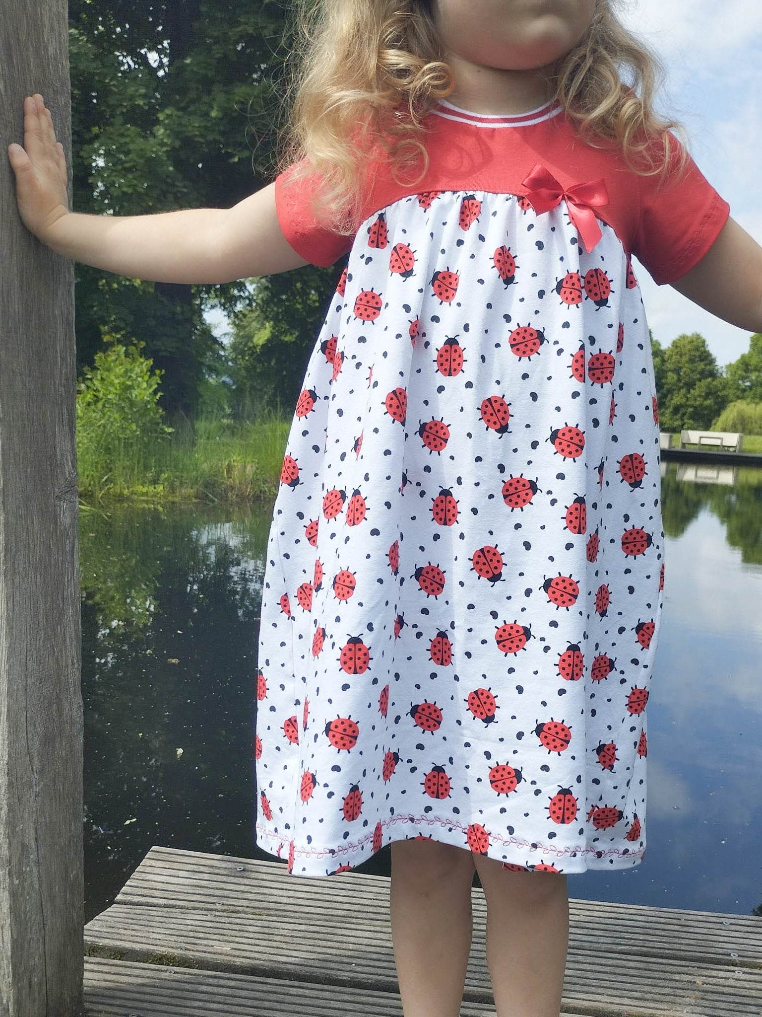 Strandkleid Felina, Schnittmuster Grösse 50-152 - Sewando