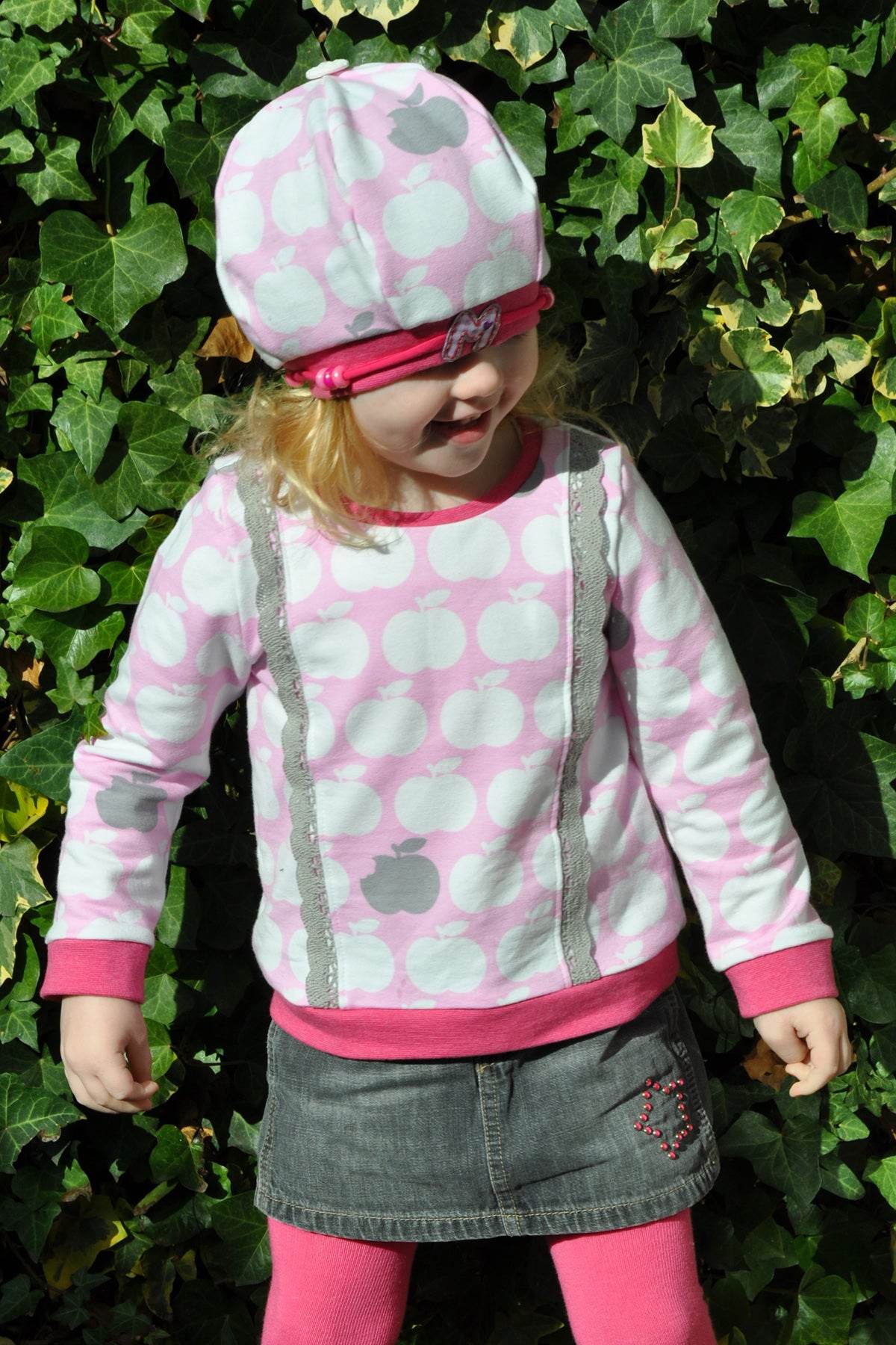 Schnittmuster timtom No.40 Girly Sweatshirt Gr. 86-152 - Sewando