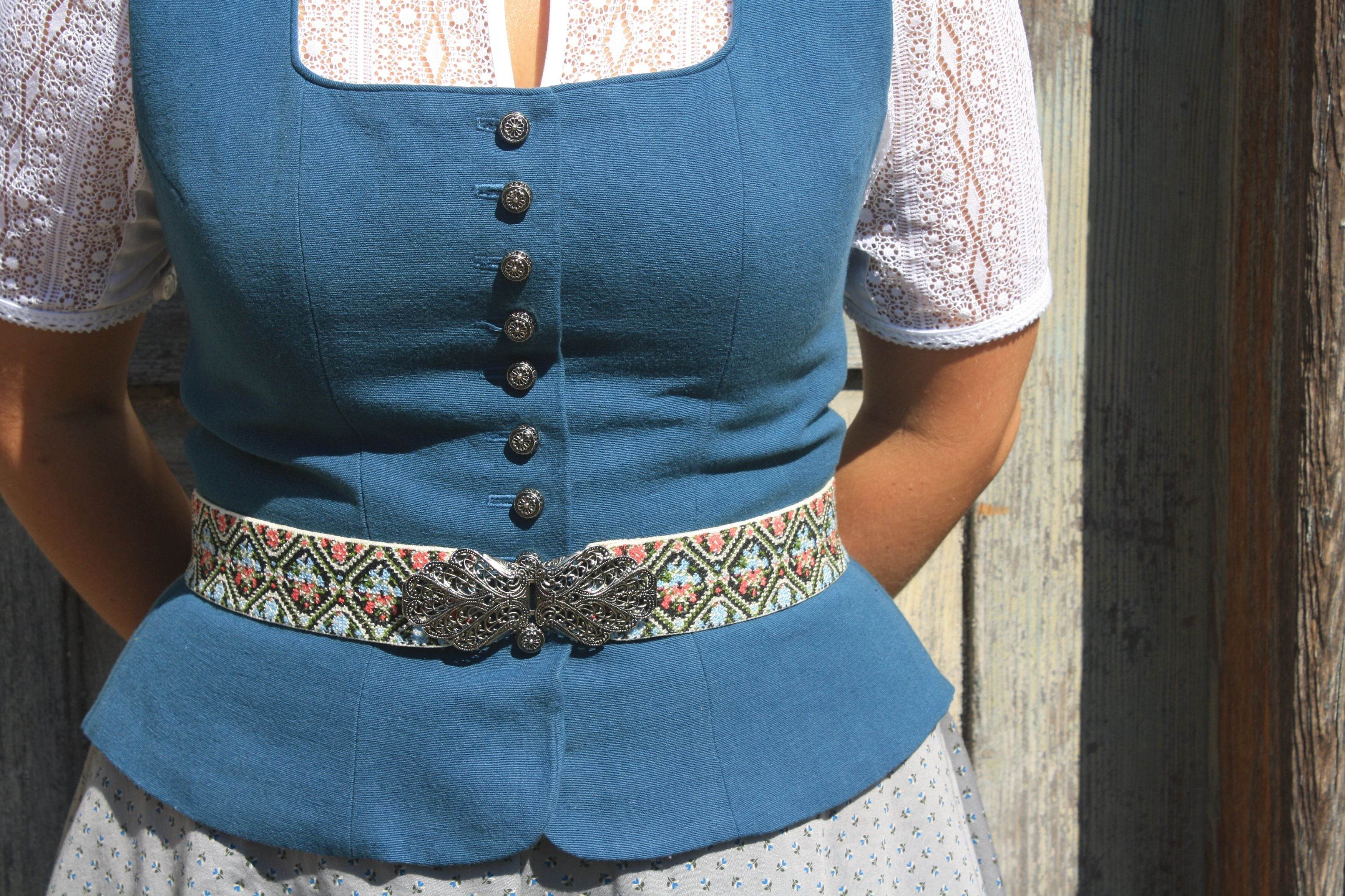 Schnittmuster Mieder mit Schößchen Luise Gr. 34-52 : - Sewando