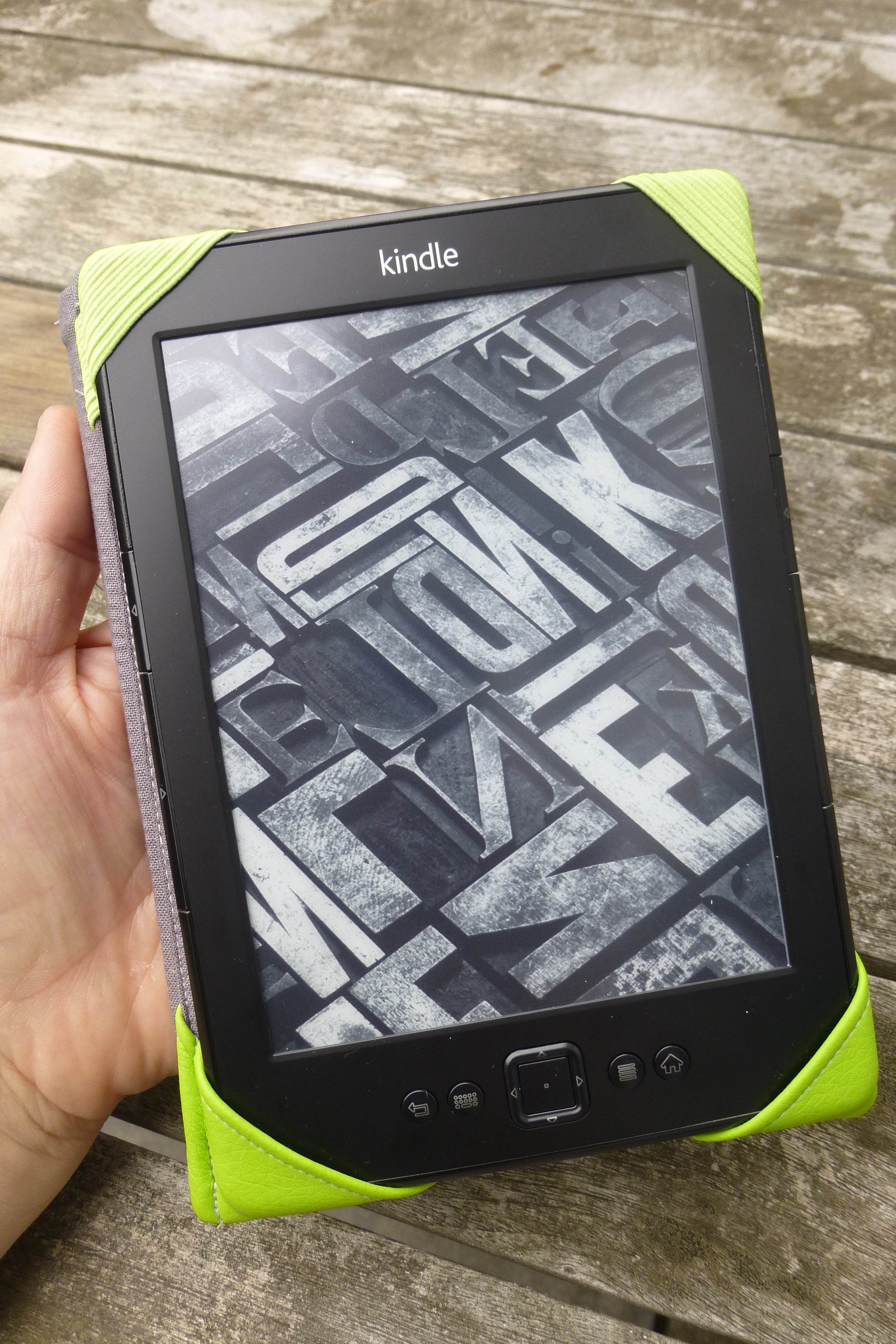 Schnittmuster Hülle EBook-Reader mit Handschlaufe - Sewando