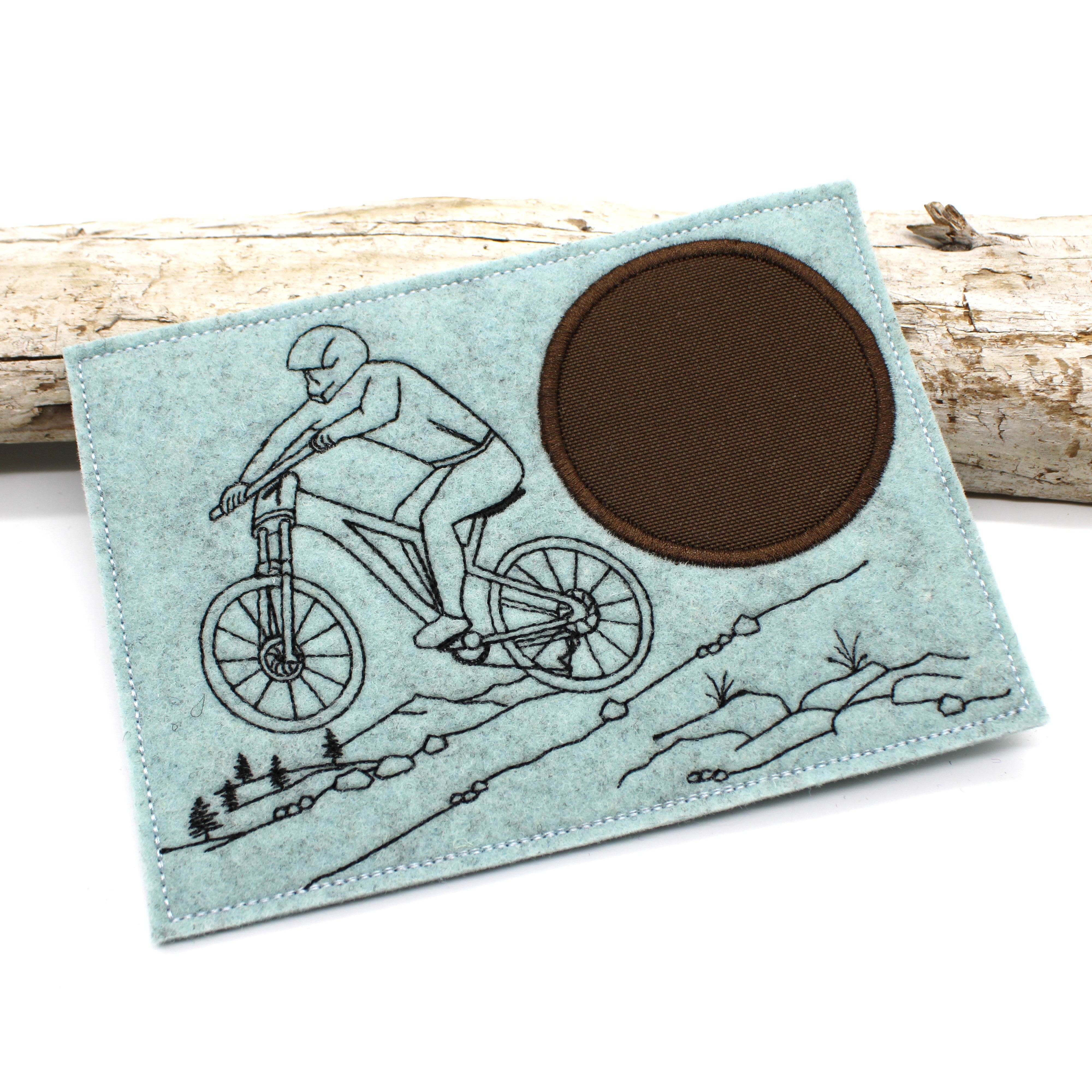 Stickdatei Mugrug Untersetzer Biker Fahrrad Mountainbike 13x18cm - Sewando