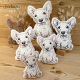 Stickdatei Bully Stuffie Schnucki Set mit 6 Größen ab 12x18, ITH Stickdatei Bullterrier Welpe
