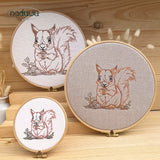 Stickdatei Eichhörnchen Scribble, Set in 9 Größen ab 9x8 cm