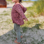 Schnittmuster Kelda Kapuzenpulli mit Rüschen für Mädchen Gr 98 bis 134 - Sewando