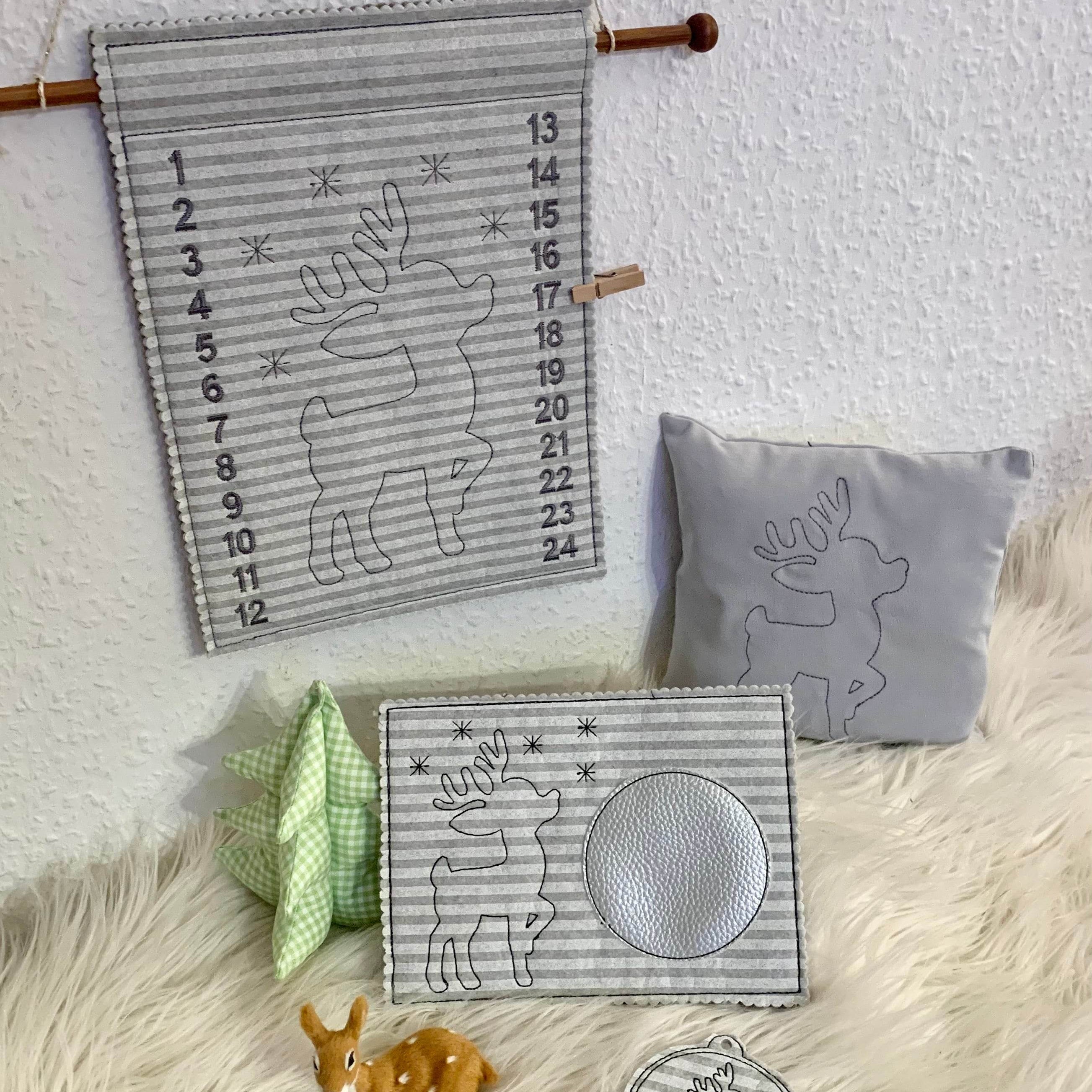 Stickdatei Rentier Adventskalender Geschenkanhänger Mug Rug Set 886a Weihnachten - Sewando