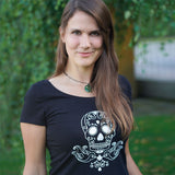 Plotterdatei Rockabilly Skull | Totenkopf mit Schwalbe plotten
