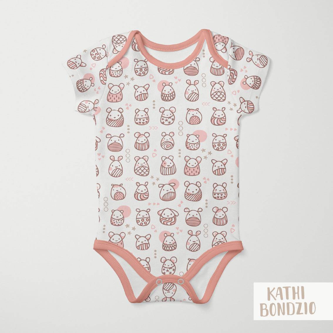 Stoffdesign: Knuddelbande – nahtloses Muster in Reihen in braun, rosa auf weißem Hintergrund - Sewando