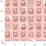 Stoffdesign: Knuddelbande – nahtloses Muster in Reihen in braun, weiß auf rosa Hintergrund - Sewando