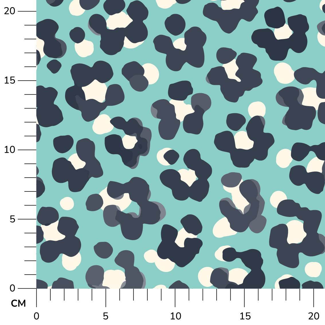 Stoffdesign: nahtloses Leoparden-Print Muster in weiß, schwarzblau auf türkisfarbenem Hintergrund - Sewando
