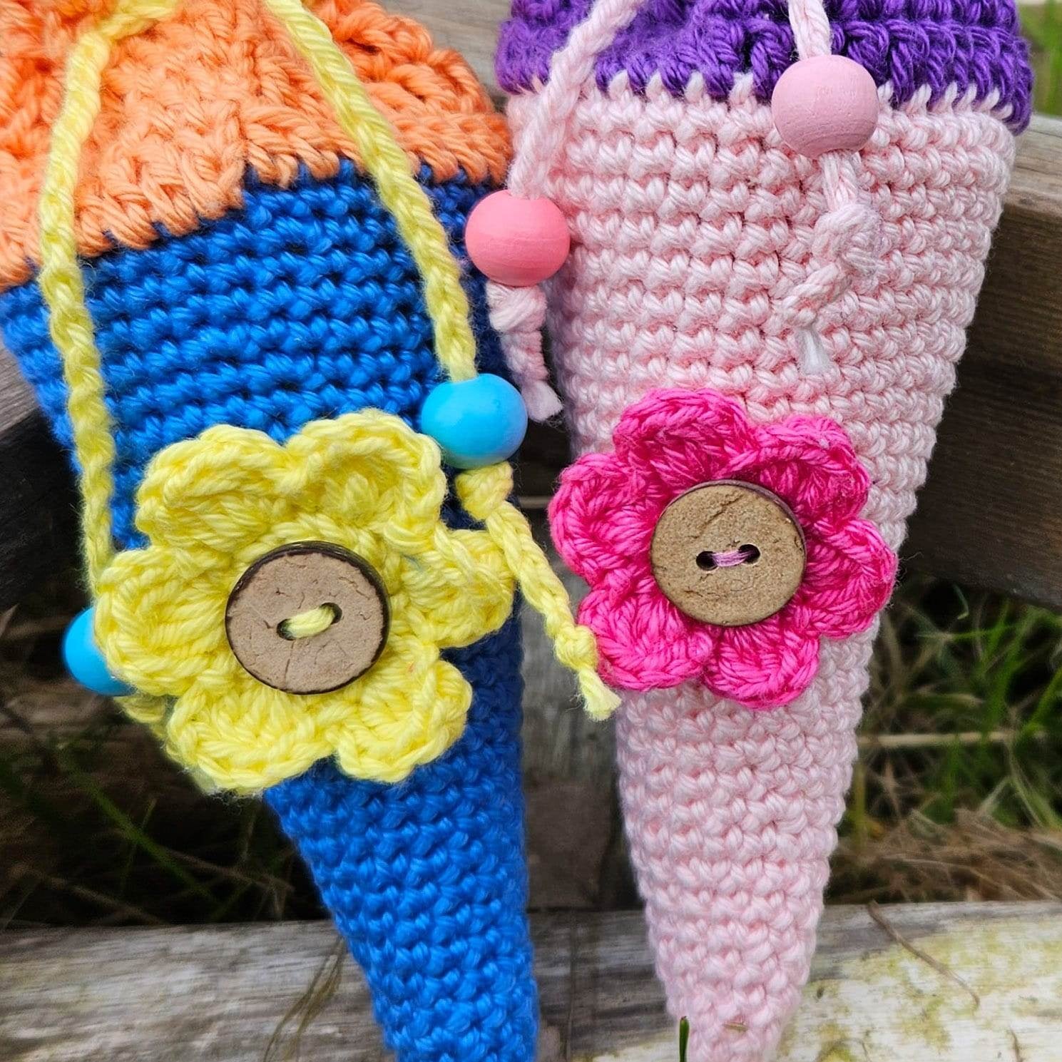 Häkelanleitung für eine kleine mini- Zuckertüte, Schultüte - Sewando