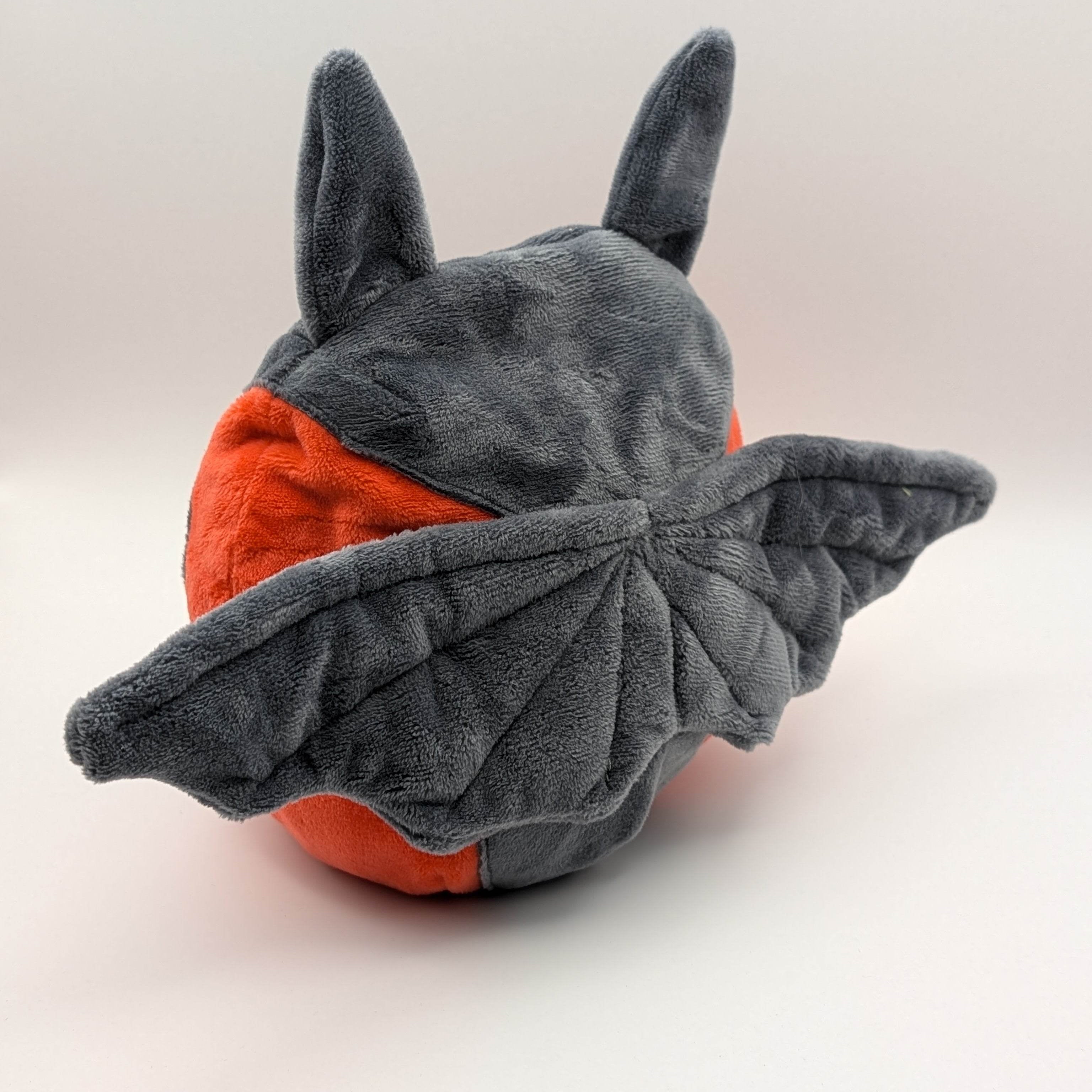 Fledermaus Wendekuscheltier Krempeltierseite Level 1 - Nähanleitung und Schnittmuster - Sewando